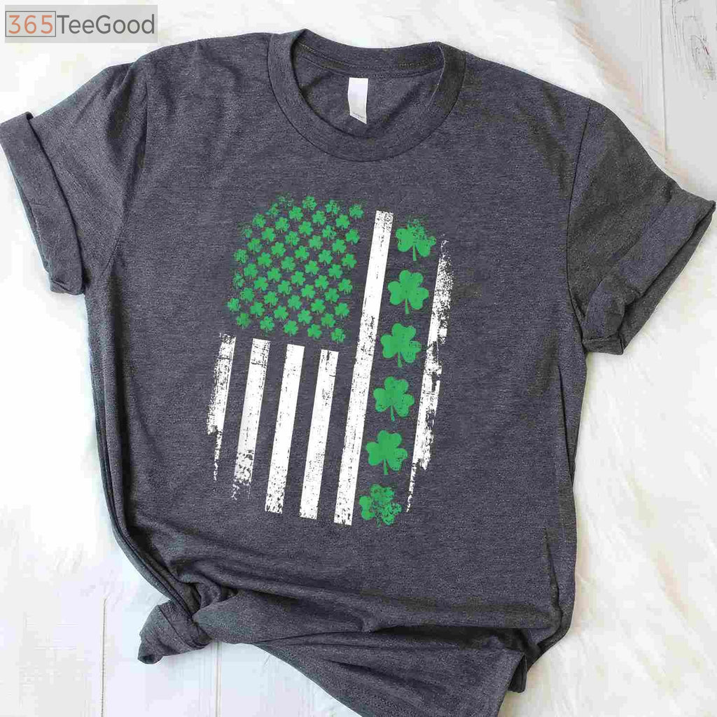 American Flag with Shamrocks St Patrick’s Day T-Shirt, Irish USA Patriotic Shirt