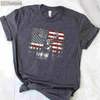 American Flag Deer Hunting T-Shirt - Whitetail Buck Antlers Hunter Gift
