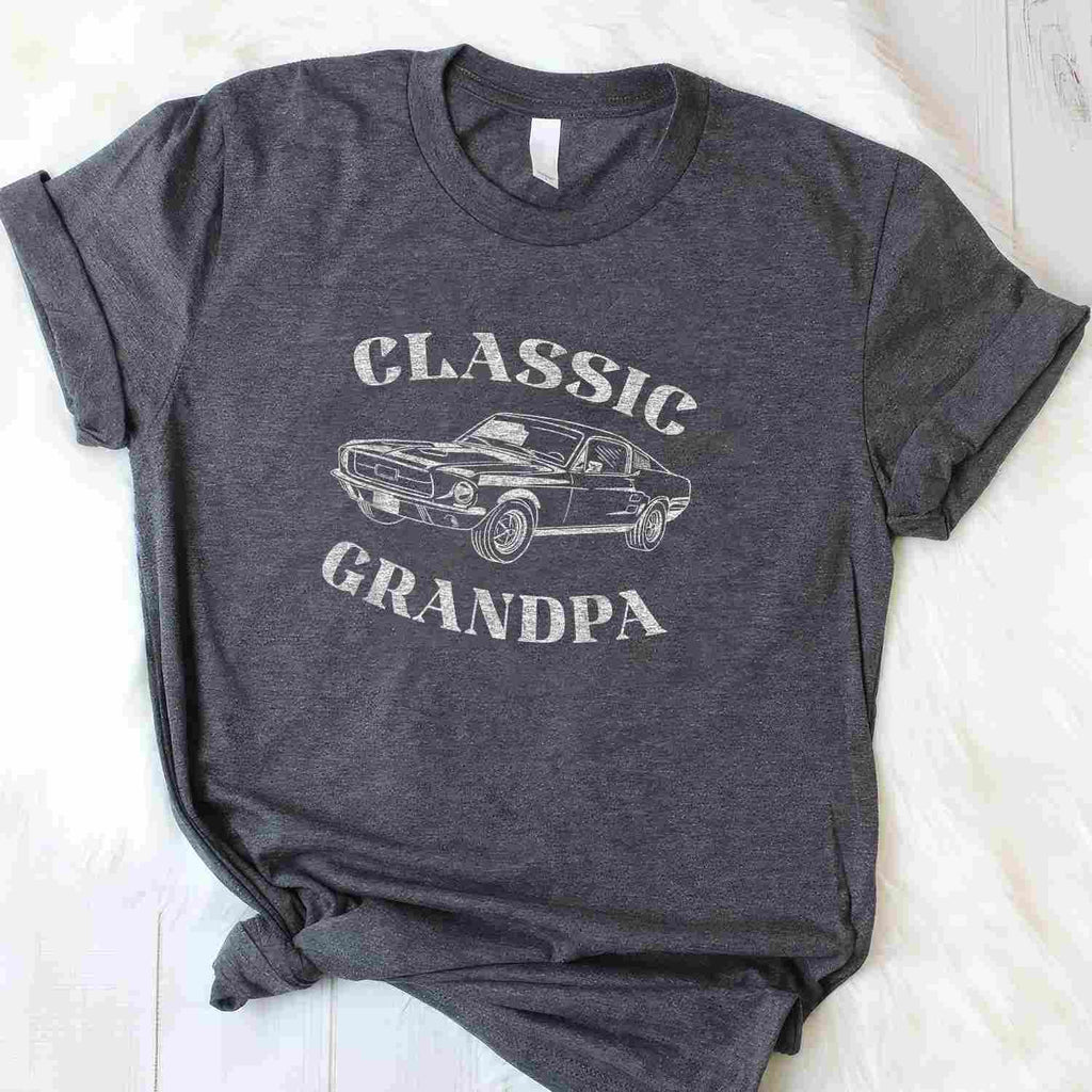Funny Grandpa Classic Car Graphic Gift Tee T-Shirt Men Adults Unisex
