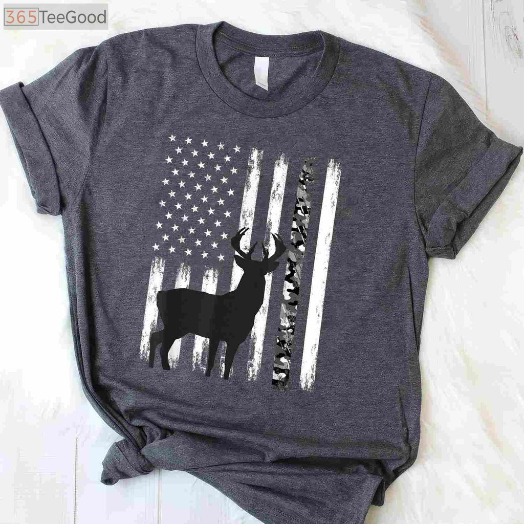 Patriotic Deer Hunting Graphic Tee, USA American Flag Camo Hunter Shirt