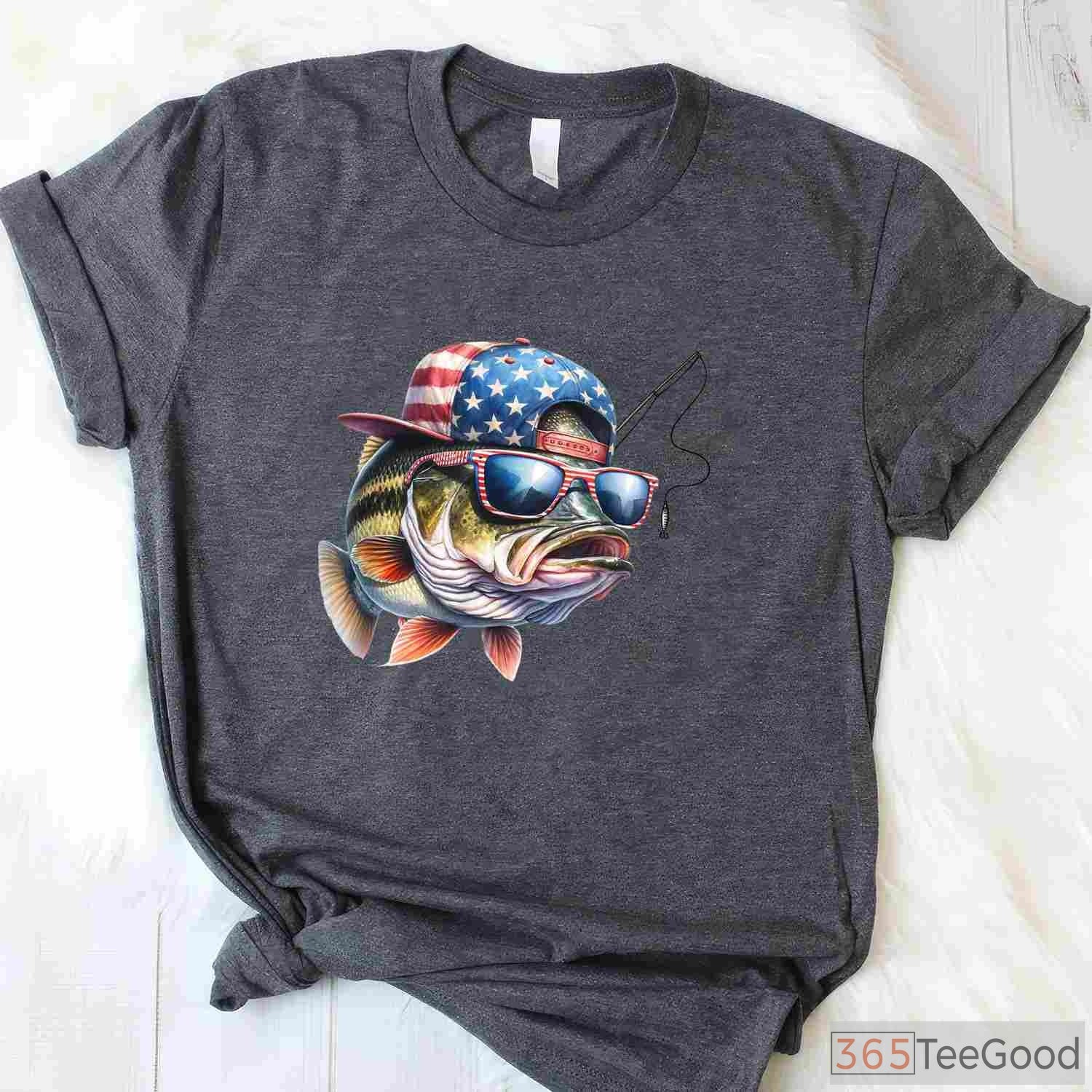 Patriotic American Flag Fishing Shirt - Vintage USA Fisherman Gift for Men
