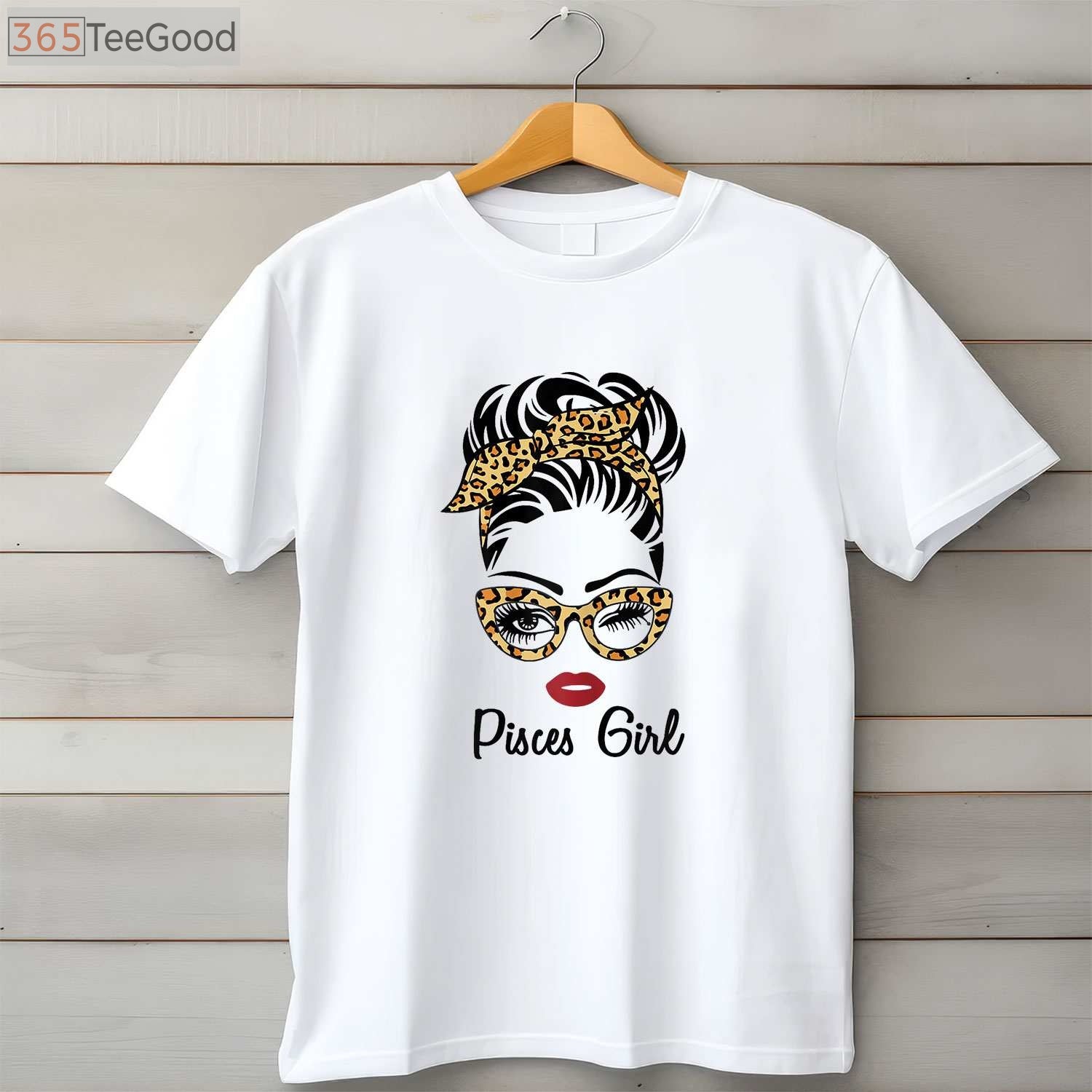 Pisces Girl Zodiac Birthday Shirt - February March Astrology Gift for Women