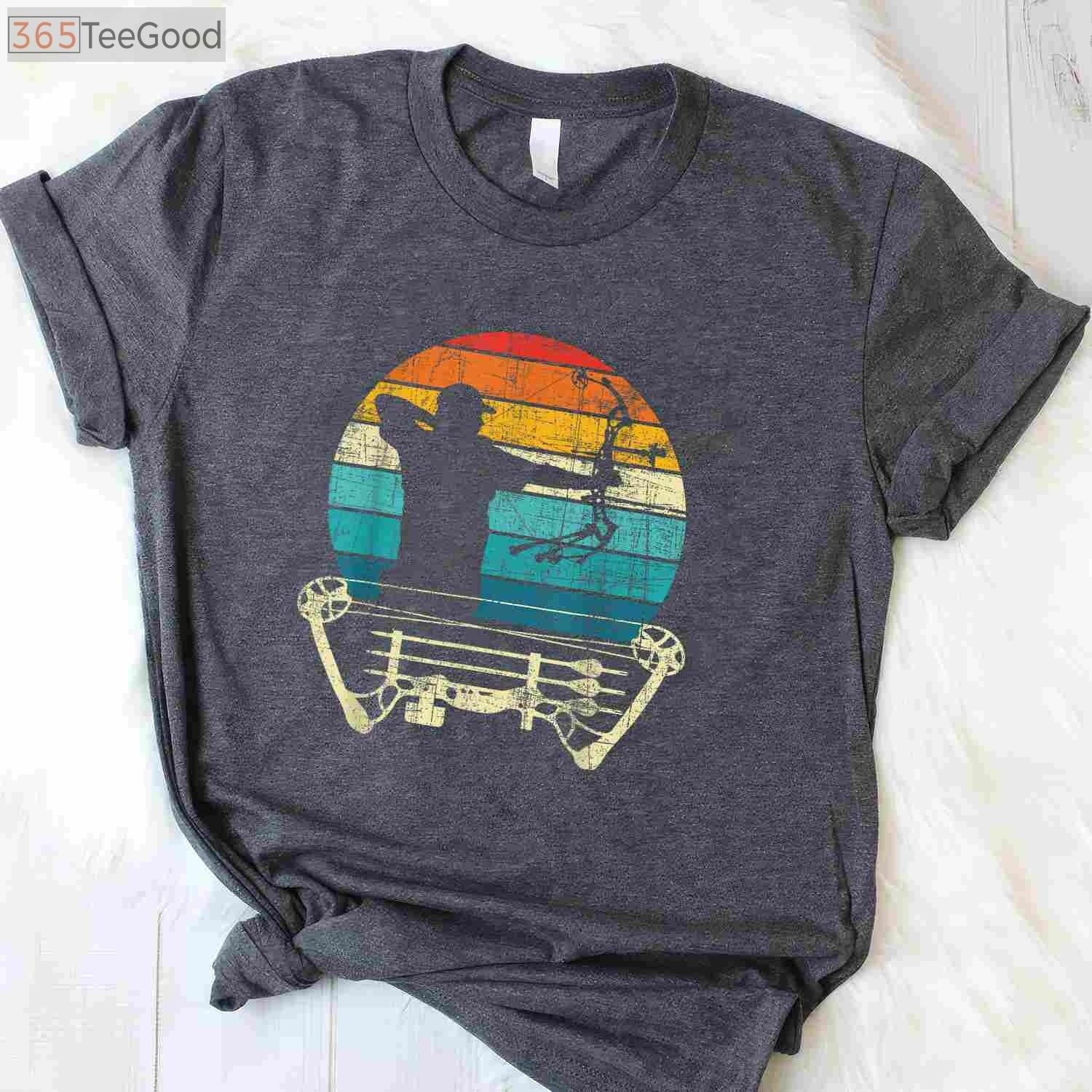 Retro Vintage Archery Girl Shirt, Aesthetic Bow and Arrow Hunting Tee for Women