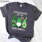 St Patrick’s Day Lucky Shamrock Leopard Gnome T-Shirt for Irish Women