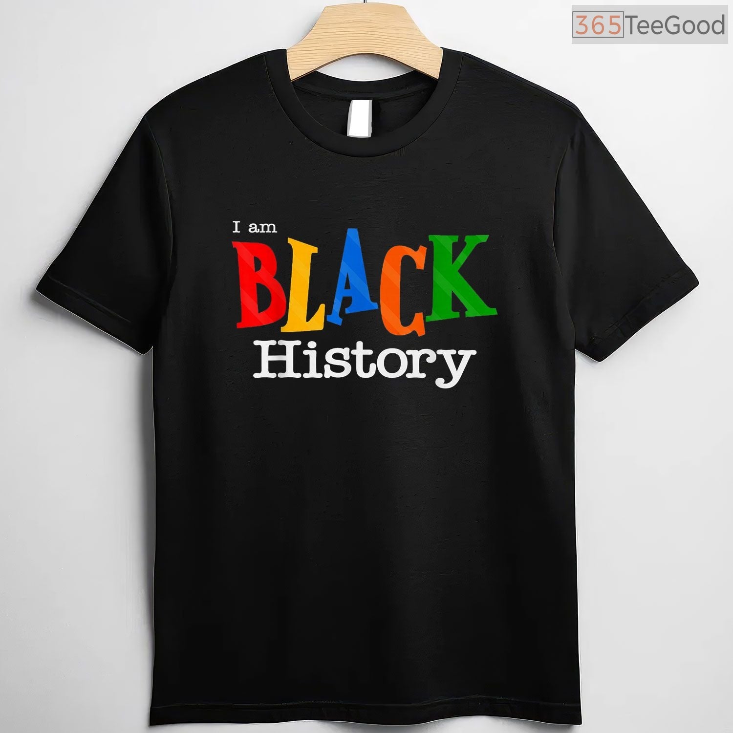 Vintage Black History Month Shirt Retro Black Power Fist T-Shirt for Women & Men