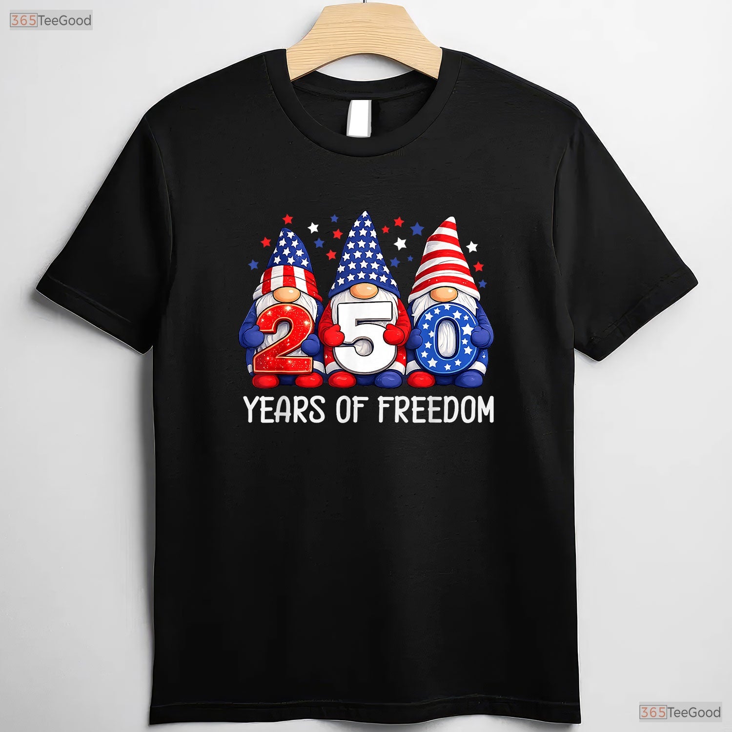 250 Years Anniversary USA Patriotic Gnome Valentine T-Shirt Bass Fishing Men
