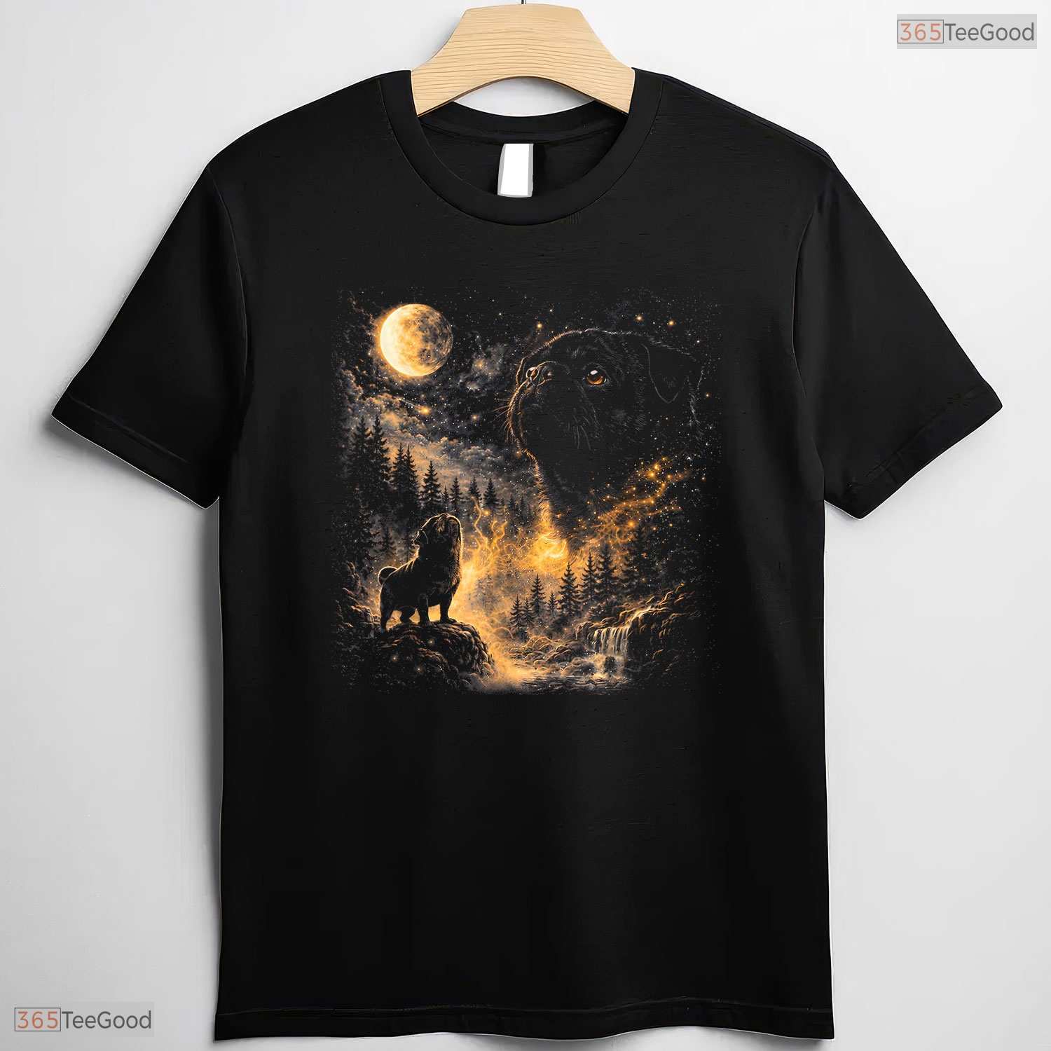 90s Retro Black Pug Howling Moon Dog Mom Mothers Day T-Shirt Present For Women