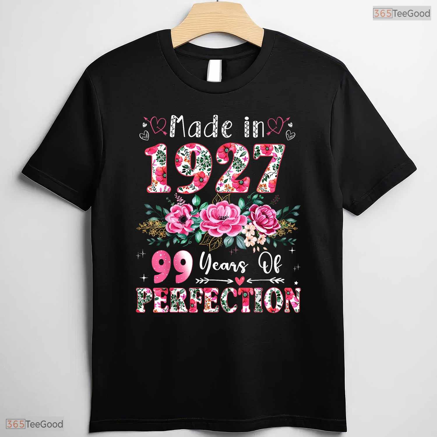 Made In 1927 Vintage Style Women 99th Birthday Mothers Day T-Shirt Gift Idea