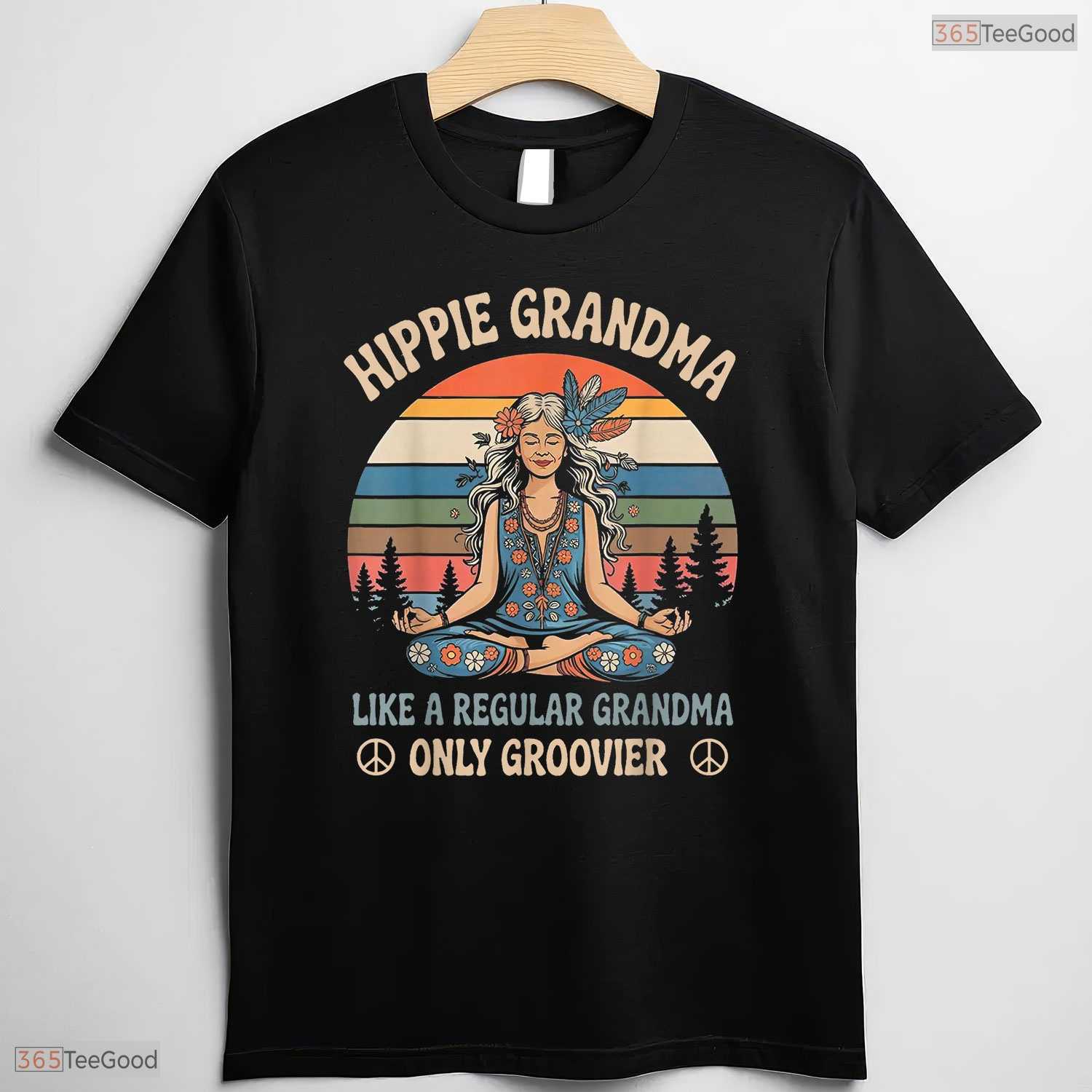 Groovy Hippie Grandma Shirt Vintage Hippie Grandma Mothers Day T-Shirt Idea