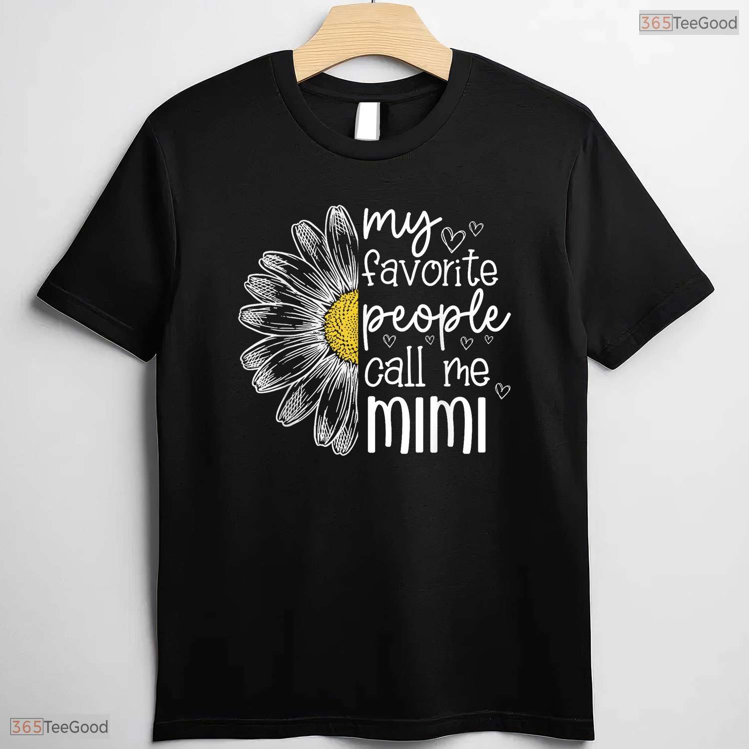 Favorite People Call Me Mimi Daisy Floral Grandma Mothers Day T-Shirt Gift