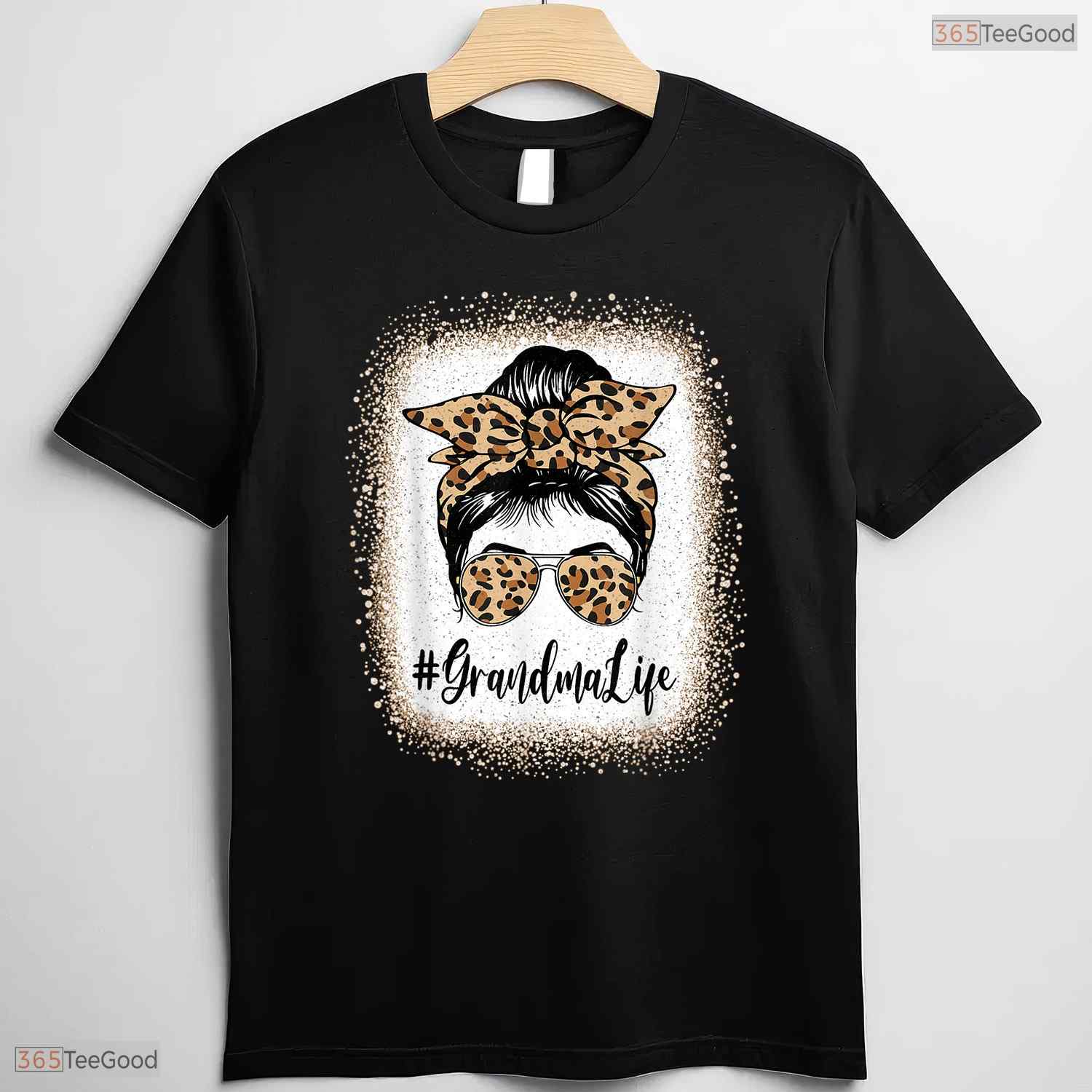 Grandma Life Leopard Messy Bun Grandma Mothers Day T-Shirt Gift For Women
