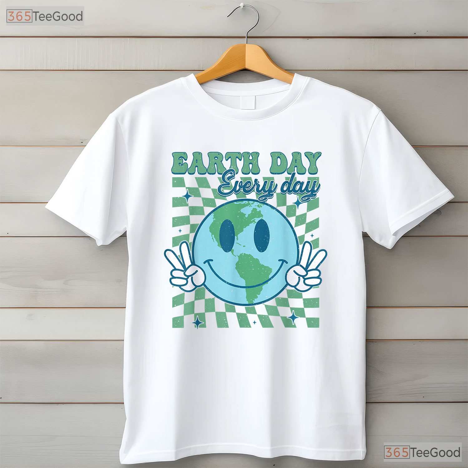 Earth Day Everyday Smiley Face T-Shirt Hippie Planet Anniversary Retro 70s Graphic