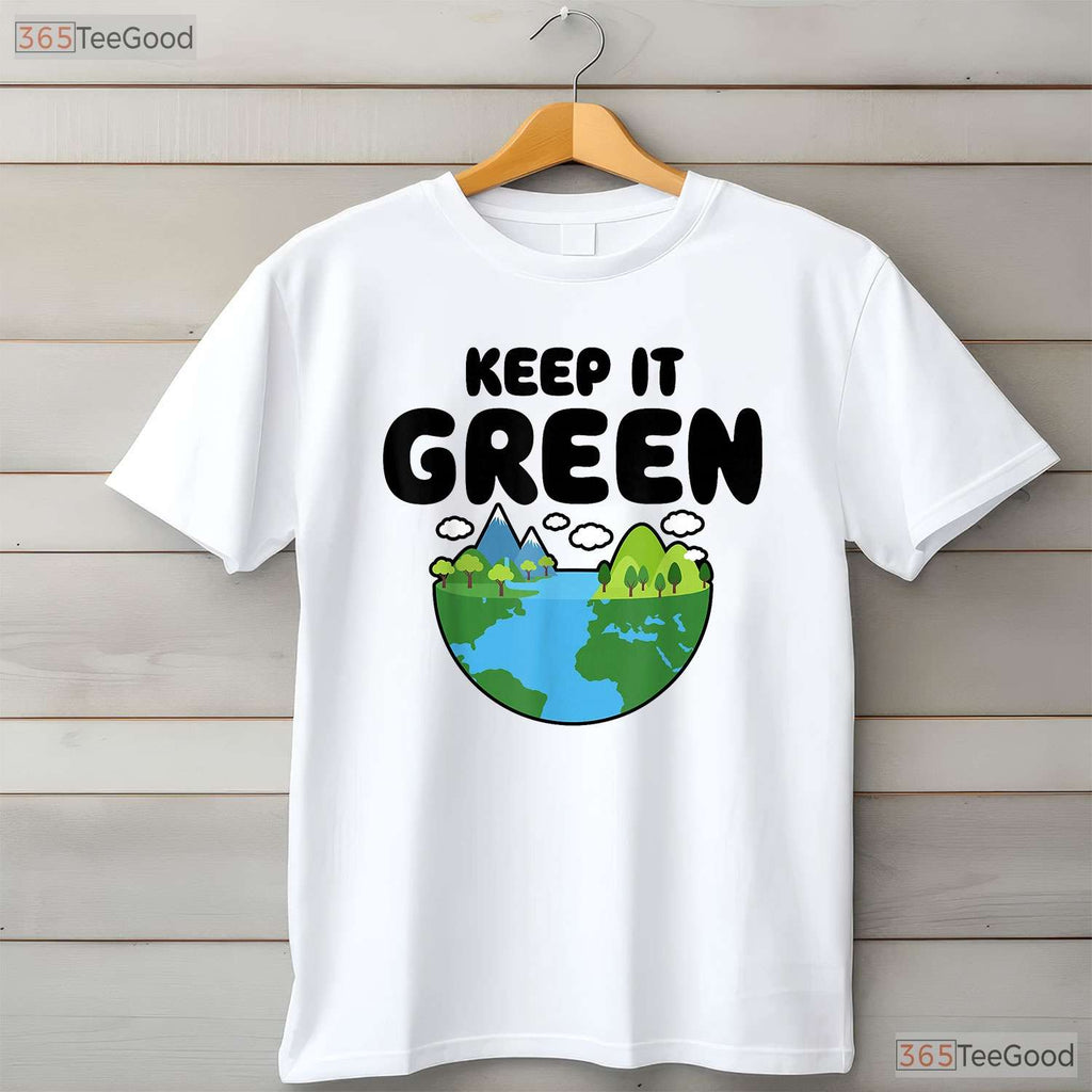 Keep It Green Earth Day T-Shirt Retro Environmental Awareness Nature Gift
