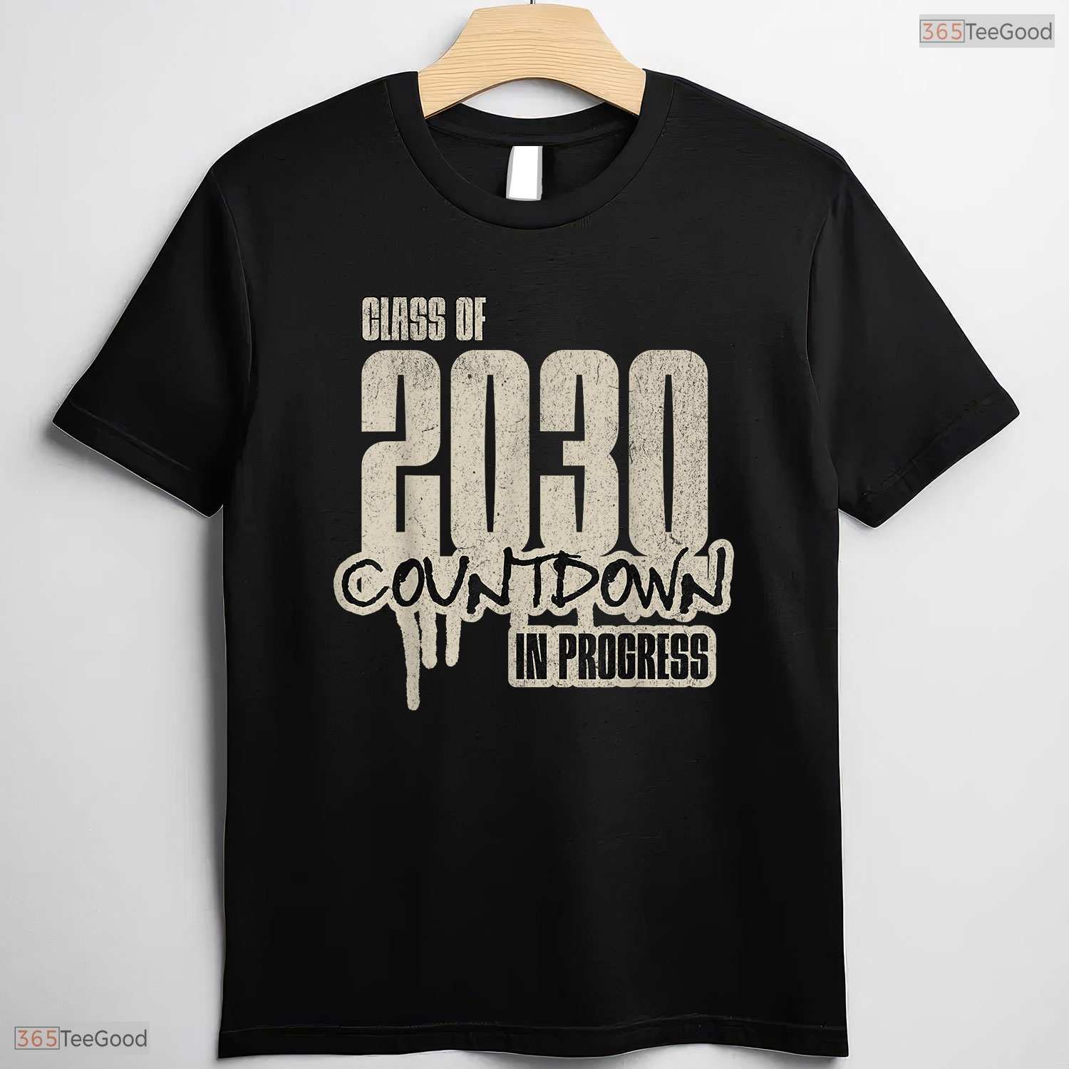 Funny Class Of 2030 Countdown Graduate Student Matching Graduation T-Shirt