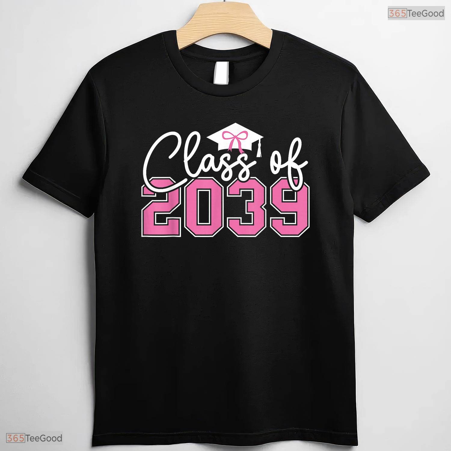 Trendy Class Of 2039 Grow With Me Graduation Pink Bow Girls Photo T-Shirt