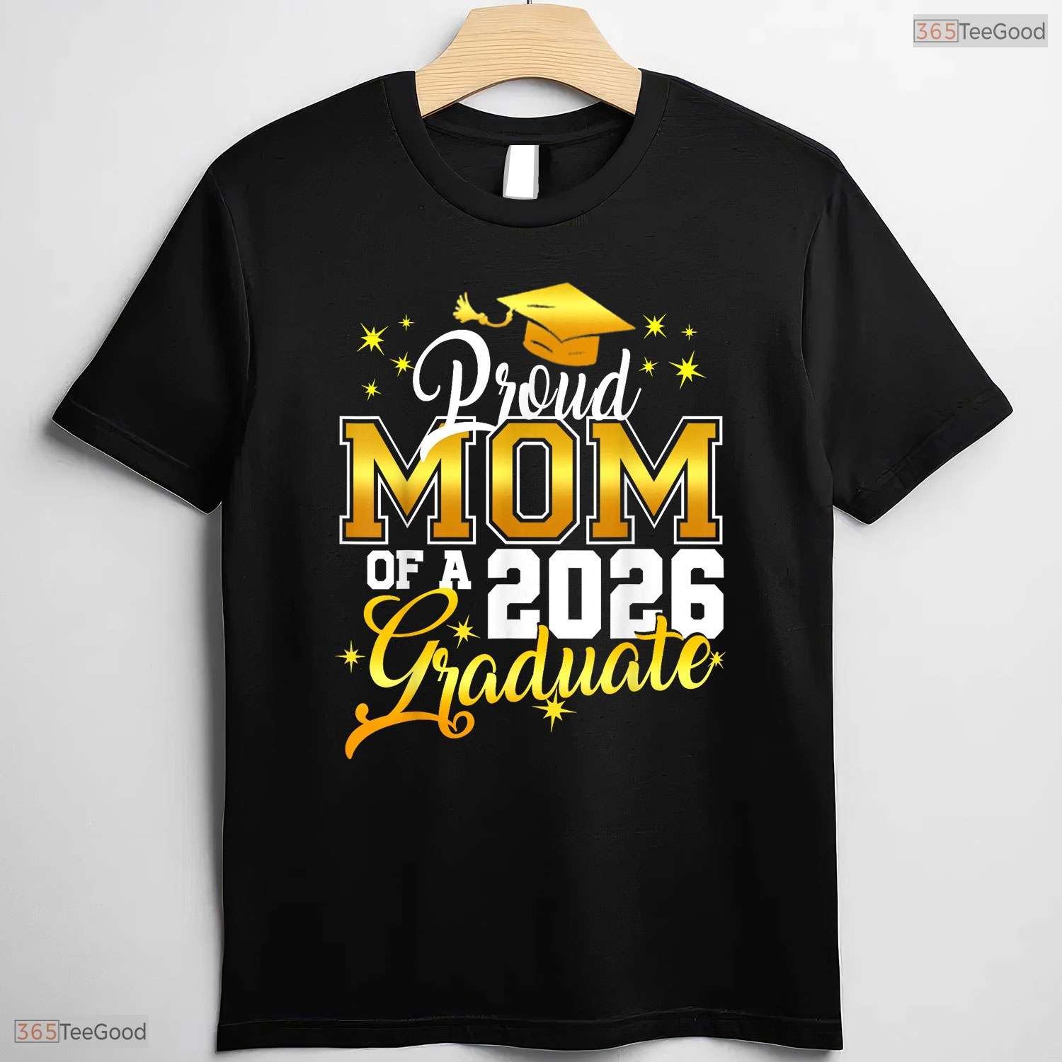 Senior Mom Class Of 2026 Proud Mother Of A Graduate Matching Family Party T-Shirt