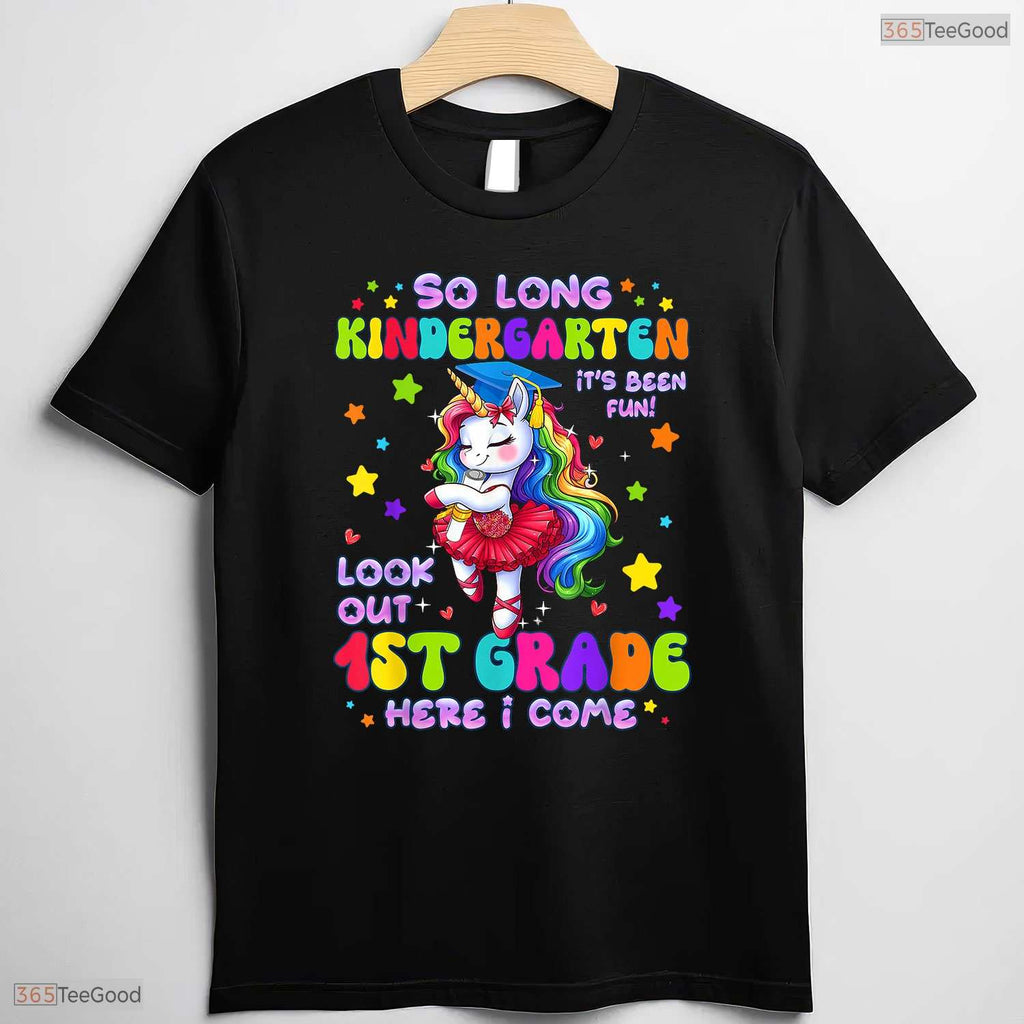 Cute Unicorn Kindergarten Graduation 2026 Hello First Grade Girls Ceremony T-Shirt