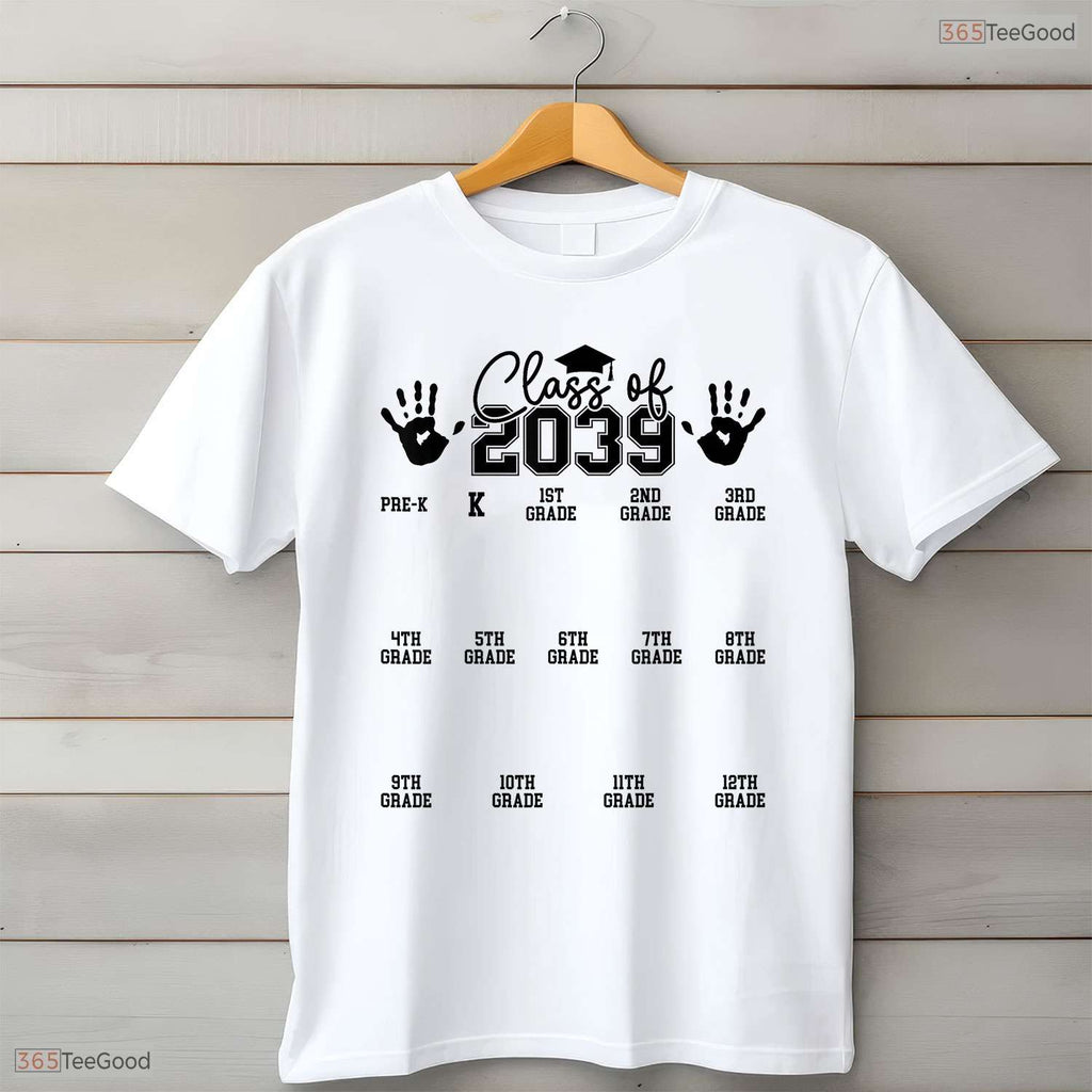 Cute Class of 2039 Grow With Me Pre-K To 12th Grade 2039 Graduation T-Shirt