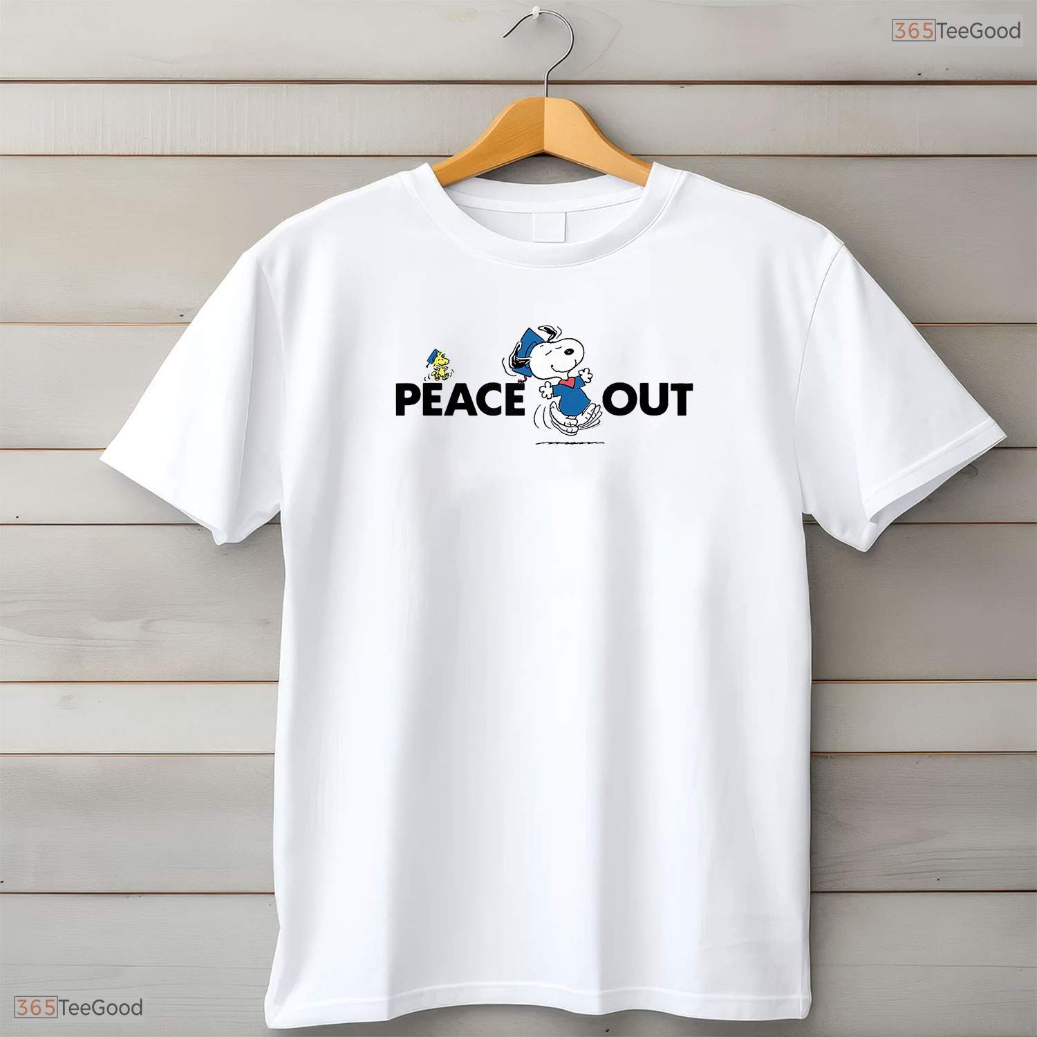 Retro Comic Dog Peace Out Class Of 2026 Graduate Cute Cartoon Animal T-Shirt