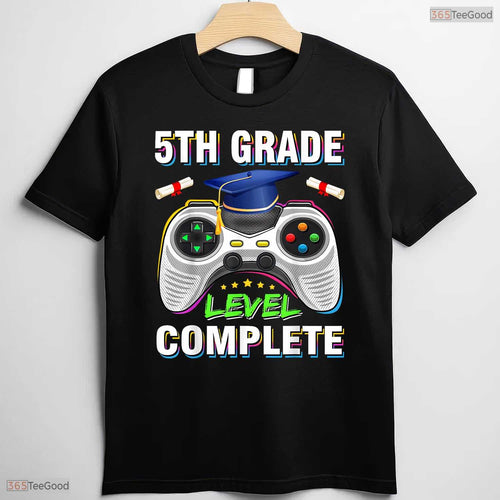 5th Grade Level Complete Funny Gaming Class Of 2025 Gamer Graduation T-Shirt