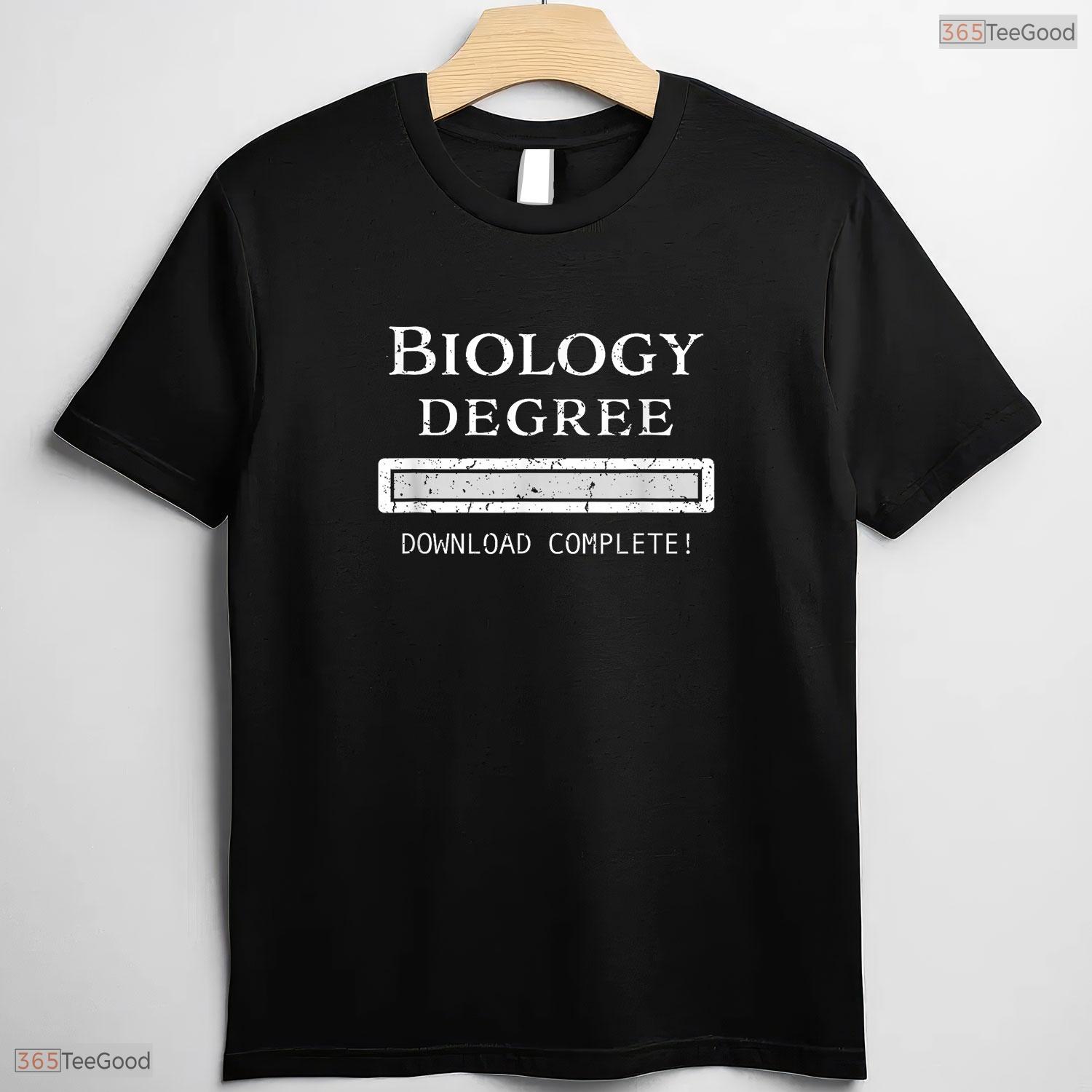 Biology Degree Graduation 2026 Funny Science Major College University T-Shirt