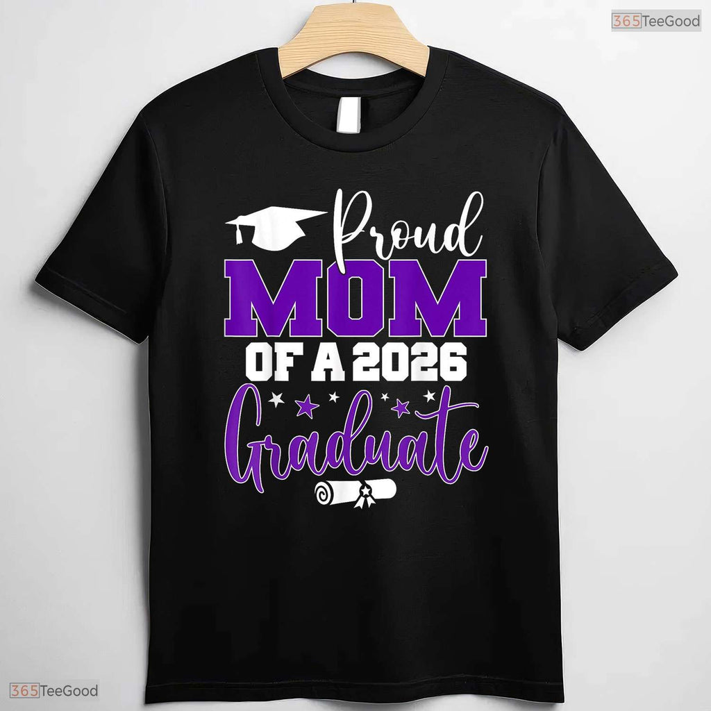 Senior Mom 2026 Proud Mother Of A Class Of 2026 Graduate Family Photo T-Shirt