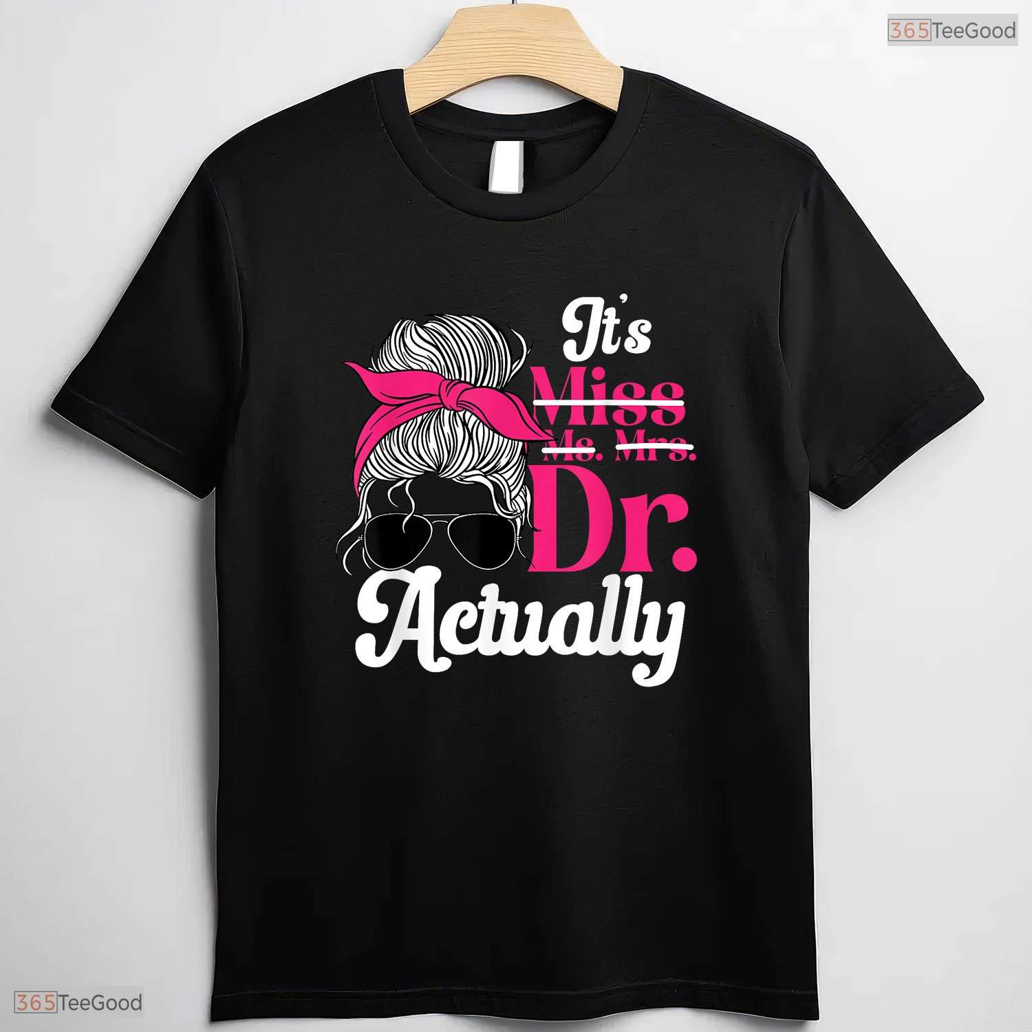 Official PhD Graduate Doctorate Degree Women University Commemoration T-Shirt