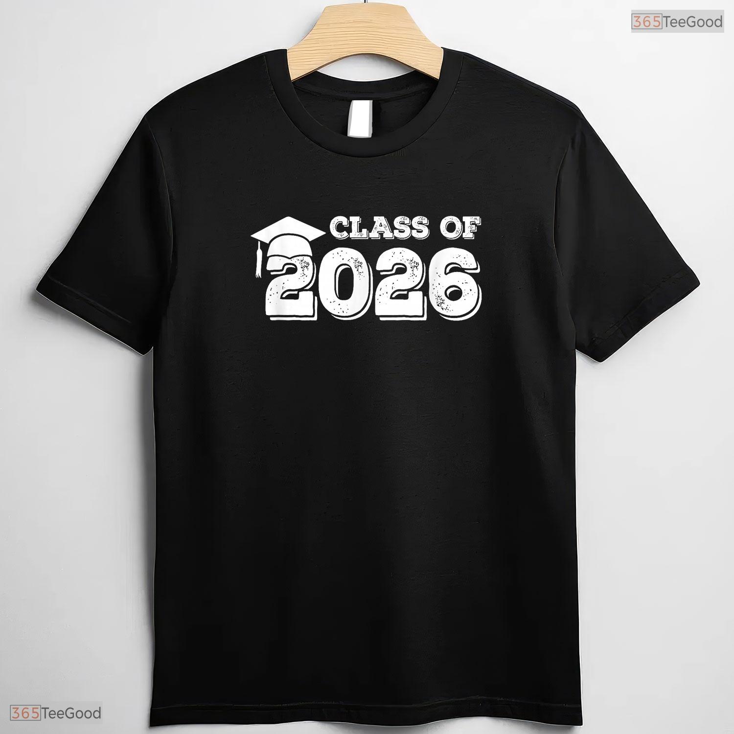 Classic Class Of 2026 Senior High School And College Graduate Party T-Shirt