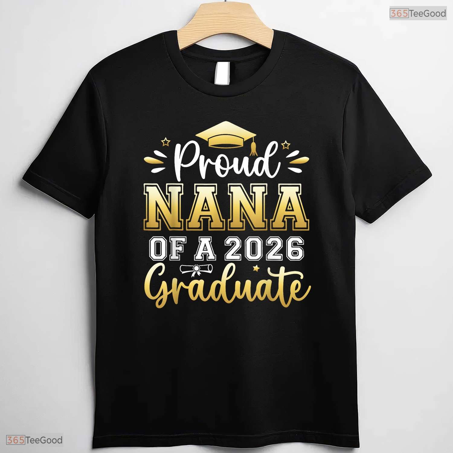 Loving Proud Nana Of A 2026 Graduate Senior Graduation Women Family Matching T-Shirt