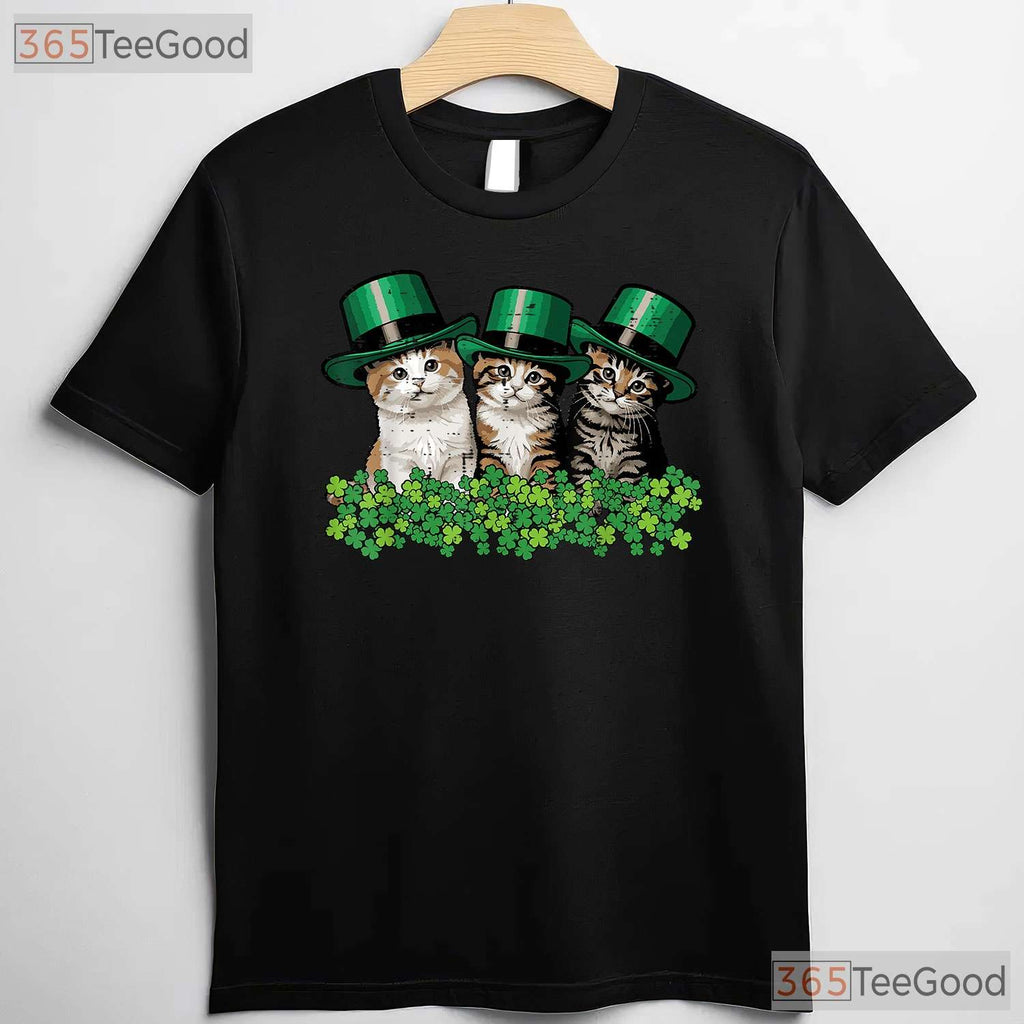 St Patricks Day Cats Kitten T-Shirt Cute Irish Pet Lover Women Girls Tee