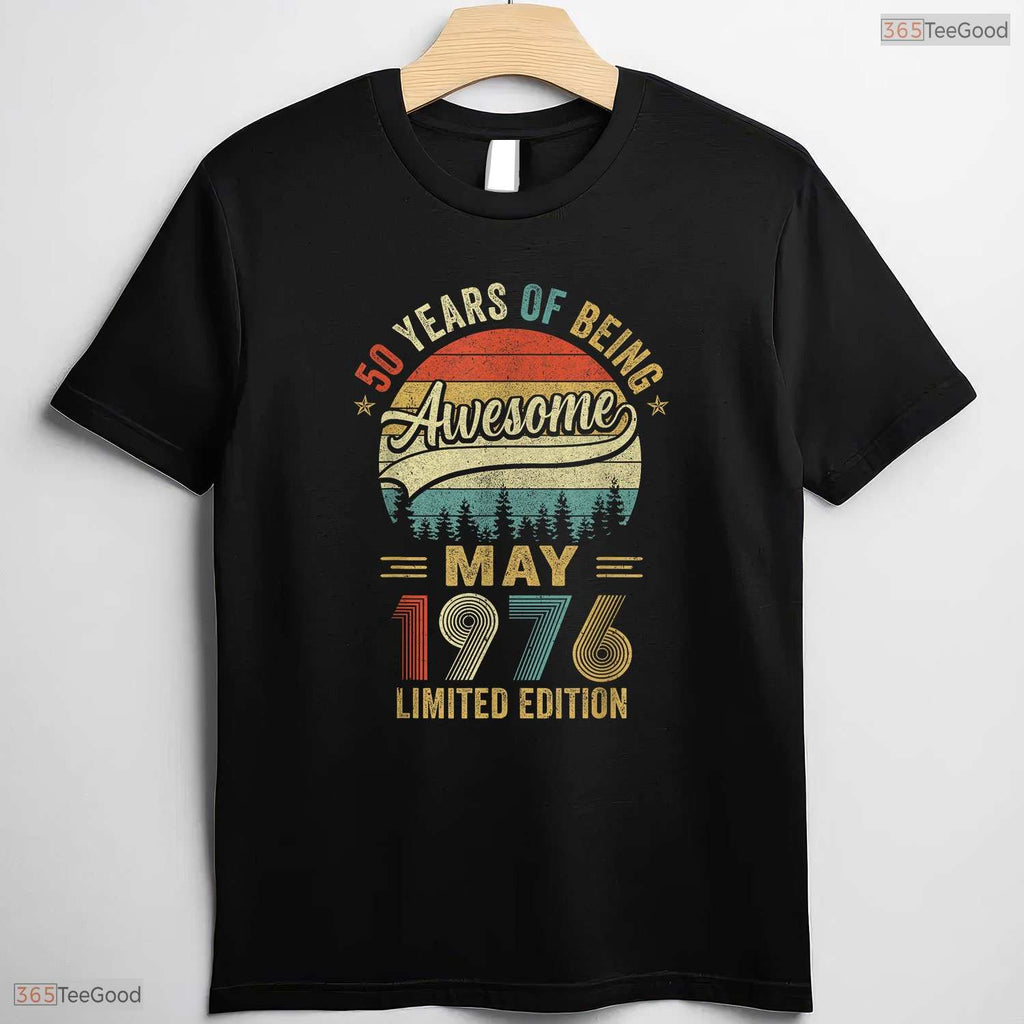 Vintage May 1976 Retro 50 Years Old 50th Birthday T-Shirt For Men And Women