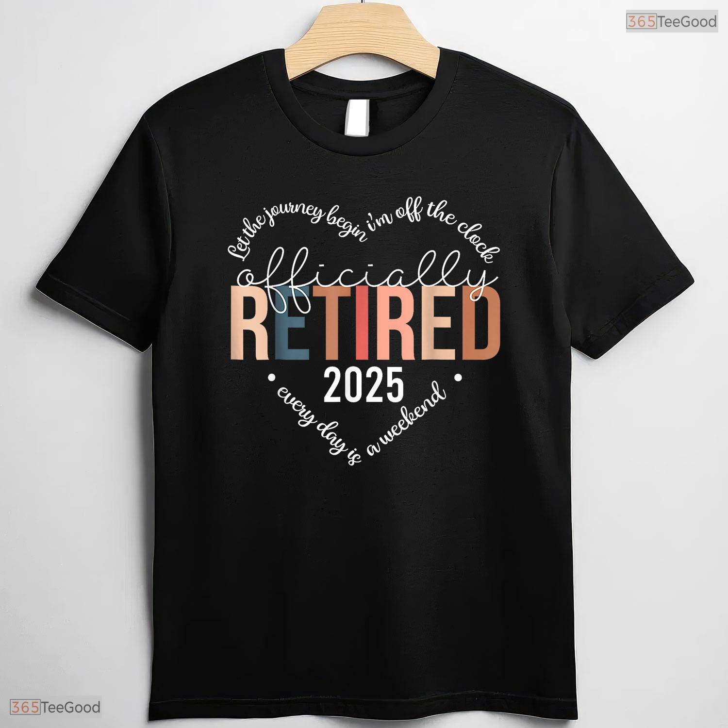Officially Retired 2025 Heart Design T-Shirt- Women May Birthday Shirt Gift