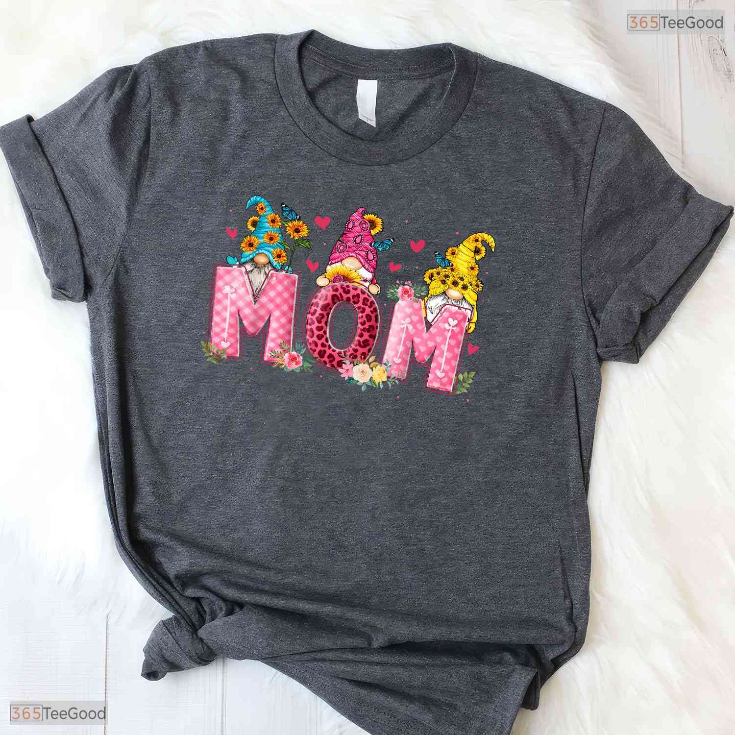 Cute Mom Gnomes Floral Shirt Mothers Day Mom Daughter Women T-Shirt Gift Idea