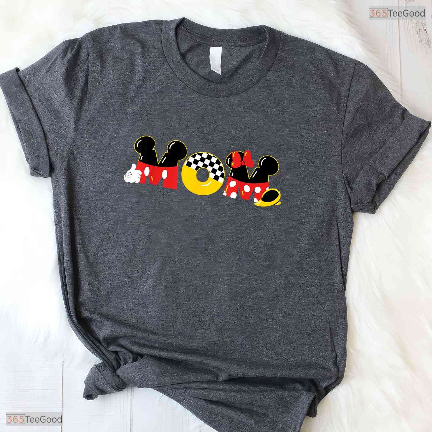 Cute Magical Mouse Mom Shirt Fun Theme Park Mothers Day T-Shirt For Women