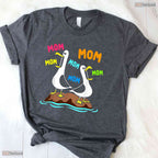 Funny Mama Seagull Mothers Day Humor T-Shirt Best Animal Lover Mom Gift Idea
