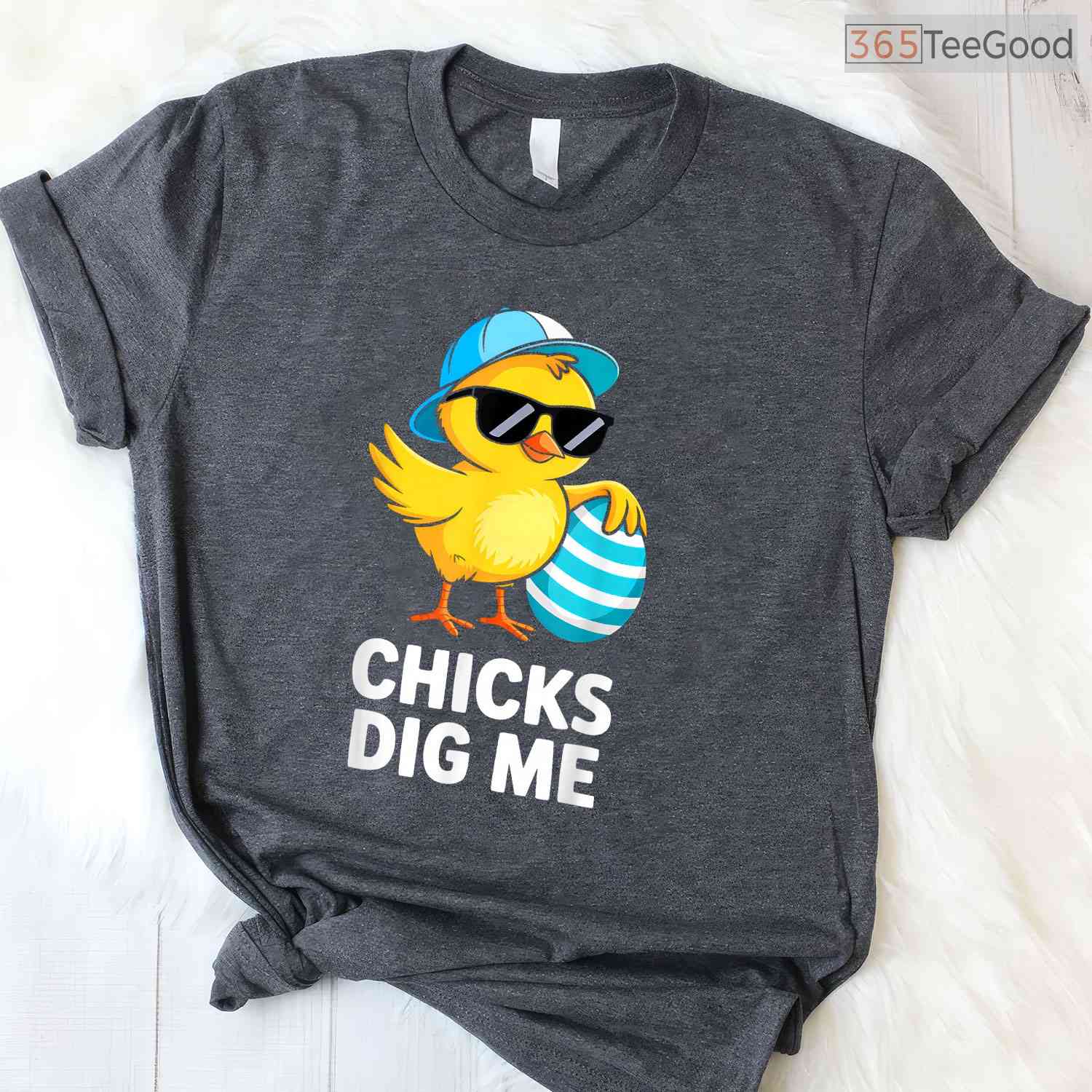 Chicks Dig Me Easter Toddler Boys Men T-Shirt Funny Happy Easter Humor Shirt
