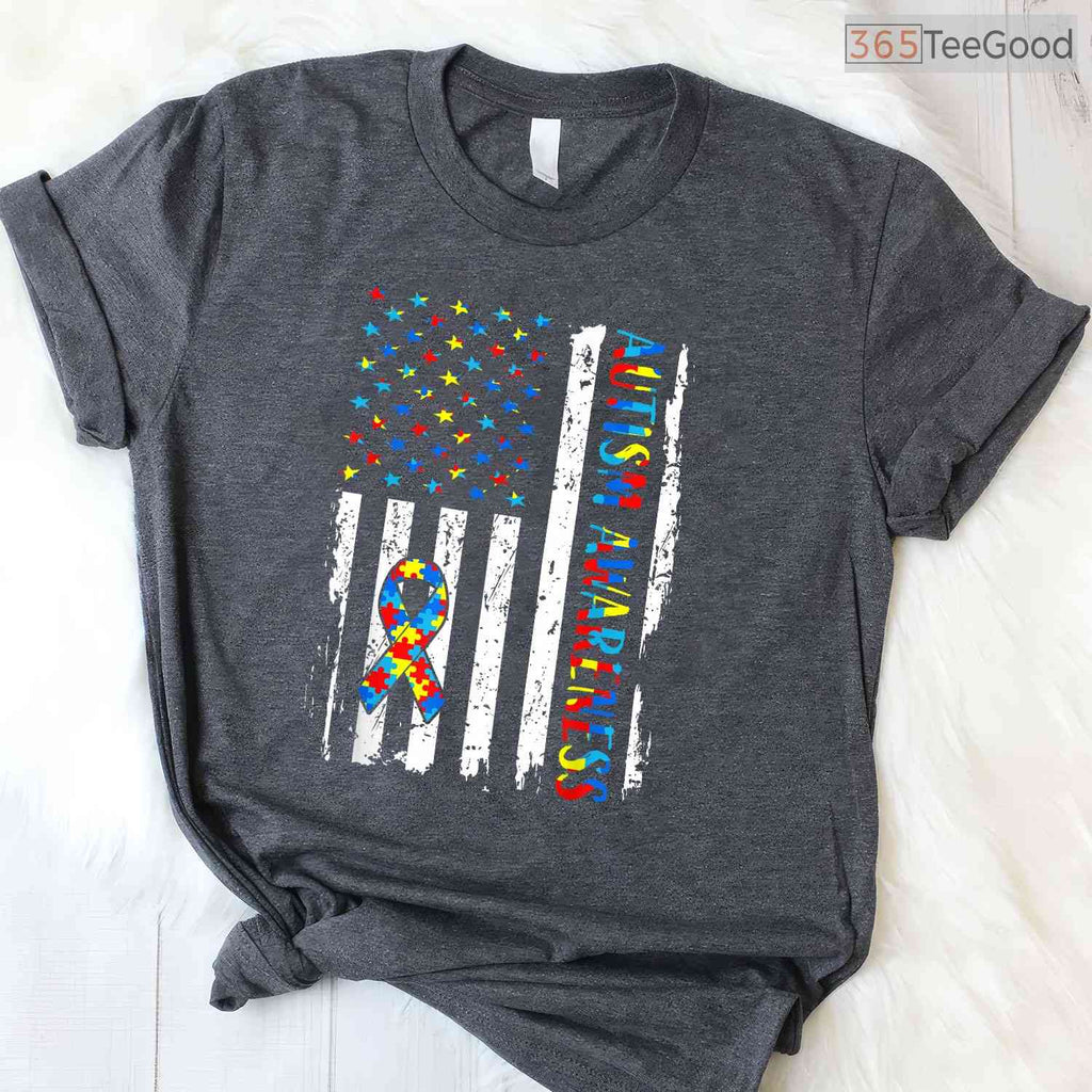 Autism Awareness Mom Dad USA Flag Autistic Shirt April Patriot Support T-Shirt