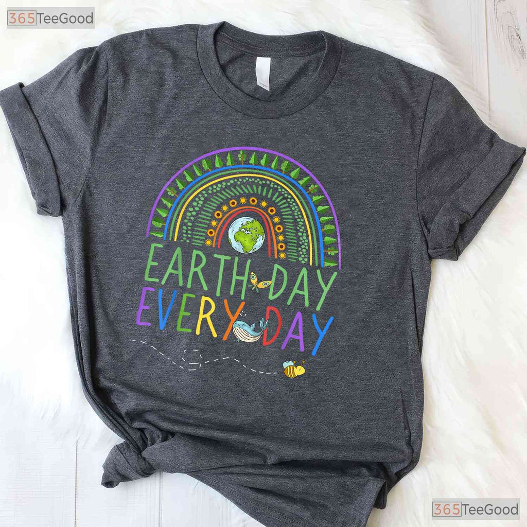 Pretty Earth Day Every Day T-Shirt Rainbow With Trees Cute Nature Lover Graphic Tee