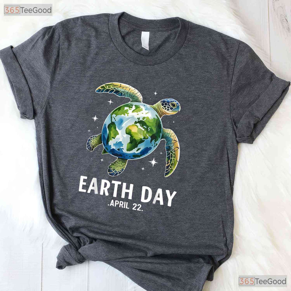 Earth Day Sea Turtle Globe April 22 T-Shirt Eco Awareness Ocean Conservation Top