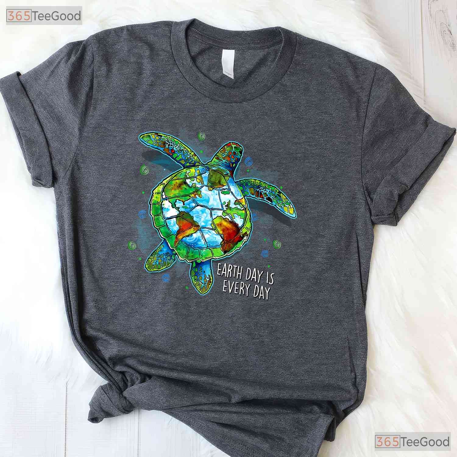 Earth Day Is Every Day Funny Sea Turtle T-Shirt Animal Saving Planet Retro