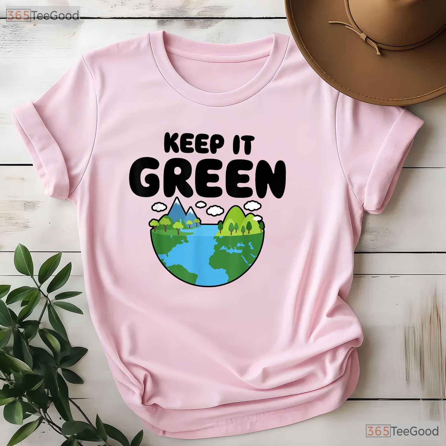 Keep It Green Earth Day T-Shirt Retro Environmental Awareness Nature Gift