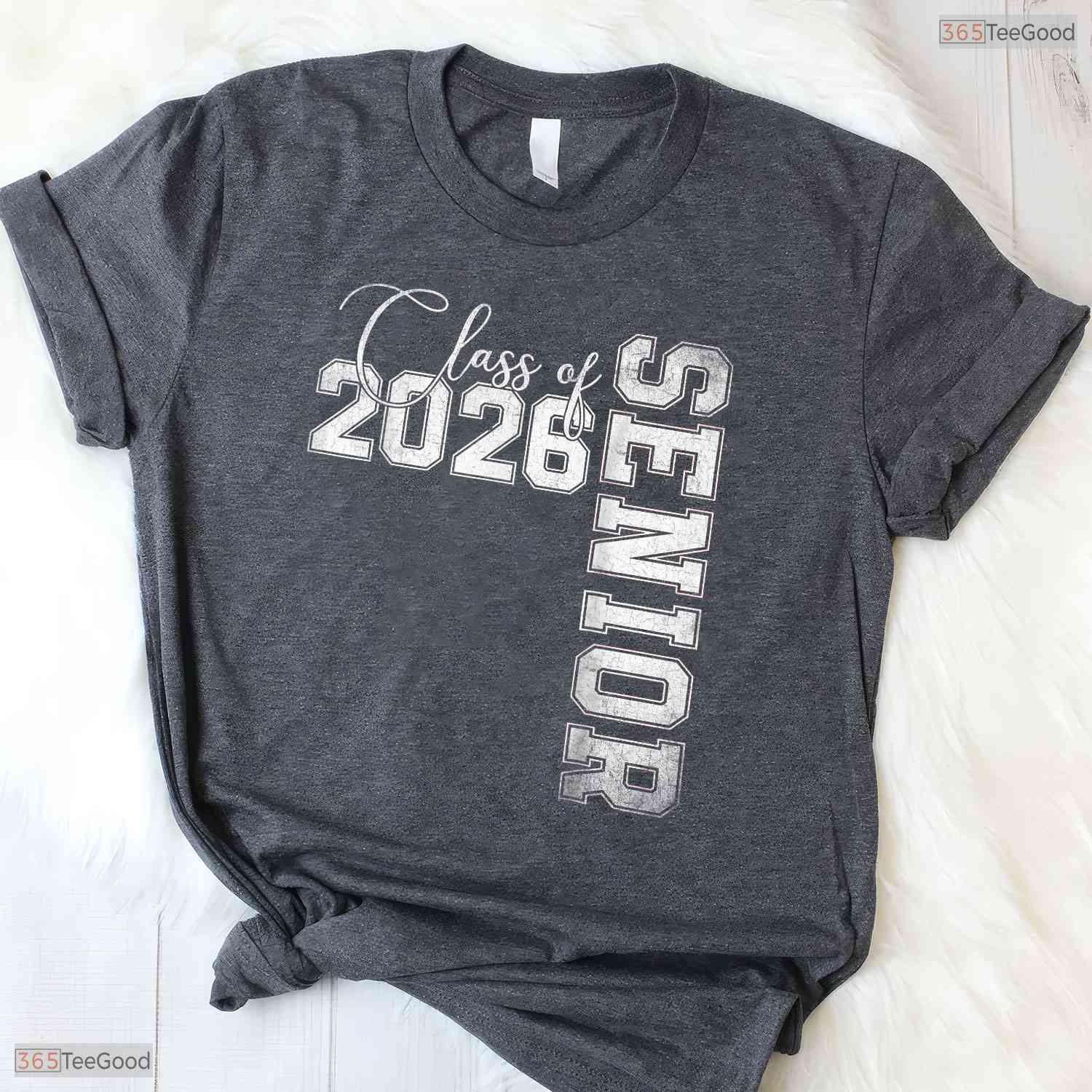 Classic Senior 26 Graduate Class of 2026 Graduation T-Shirt For High School