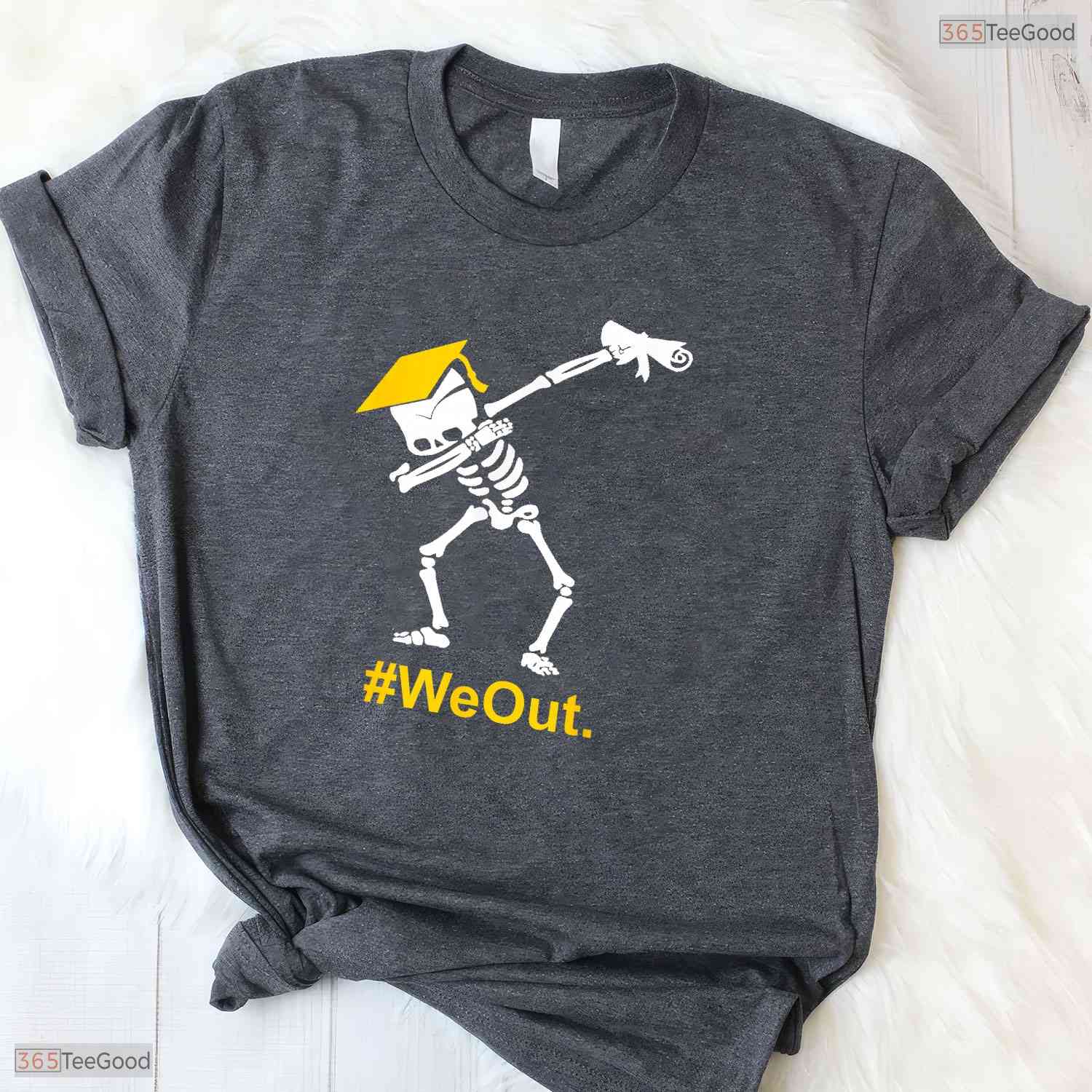 Funny Dabbing Skeleton Graduation Graduate We Out Senior Celebration T-Shirt
