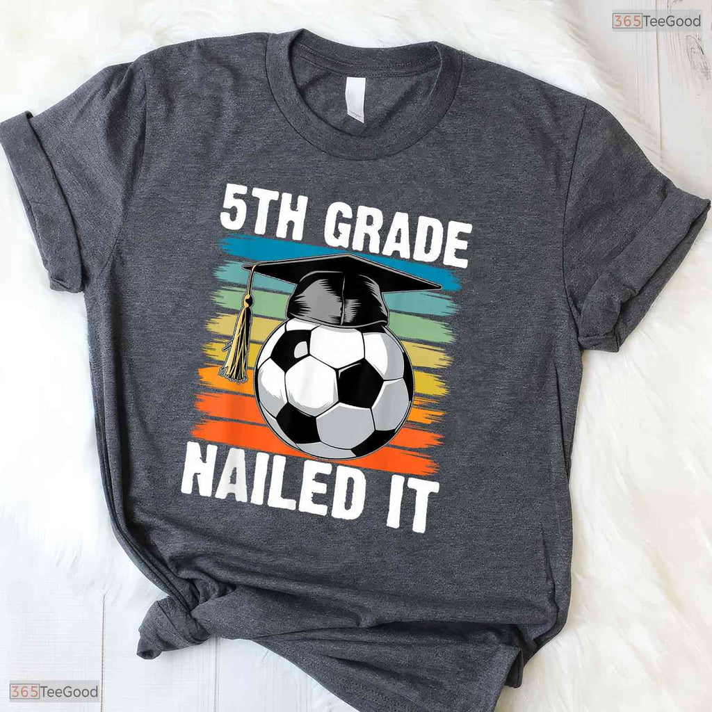 Retro 5th Grade Nailed It Soccer Ball Graduation Cap Boys Party T-Shirt