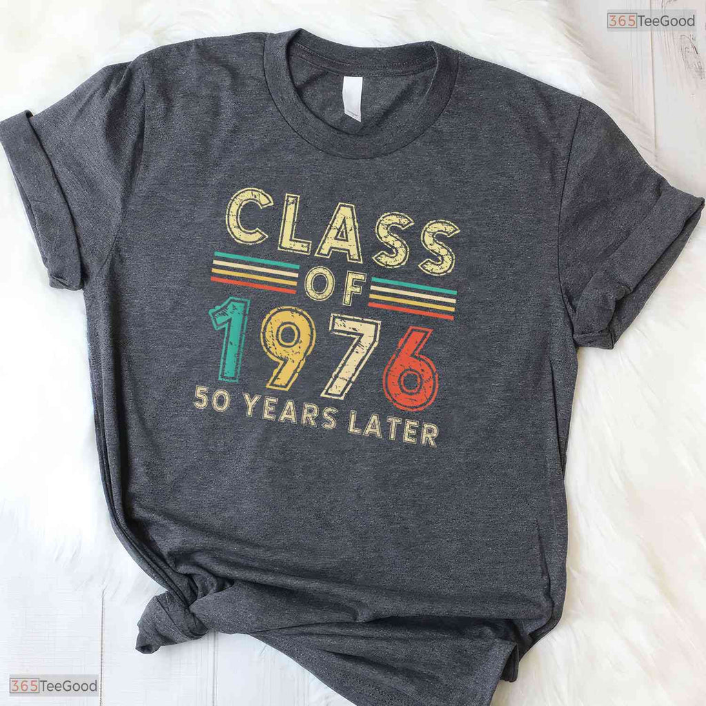 Vintage 50th Class Of 1976 Reunion Alumni Graduation Anniversary Party T-Shirt