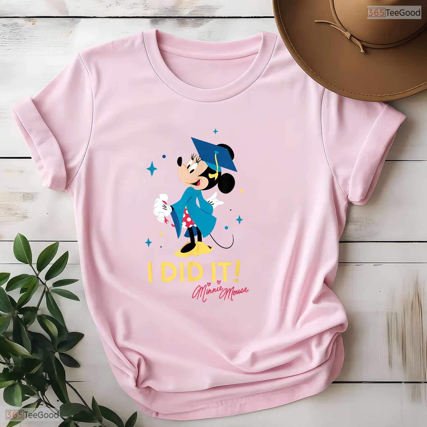 Cute Polka Dot Bow Mouse I Did It Graduation Cap And Gown Celebration T-Shirt