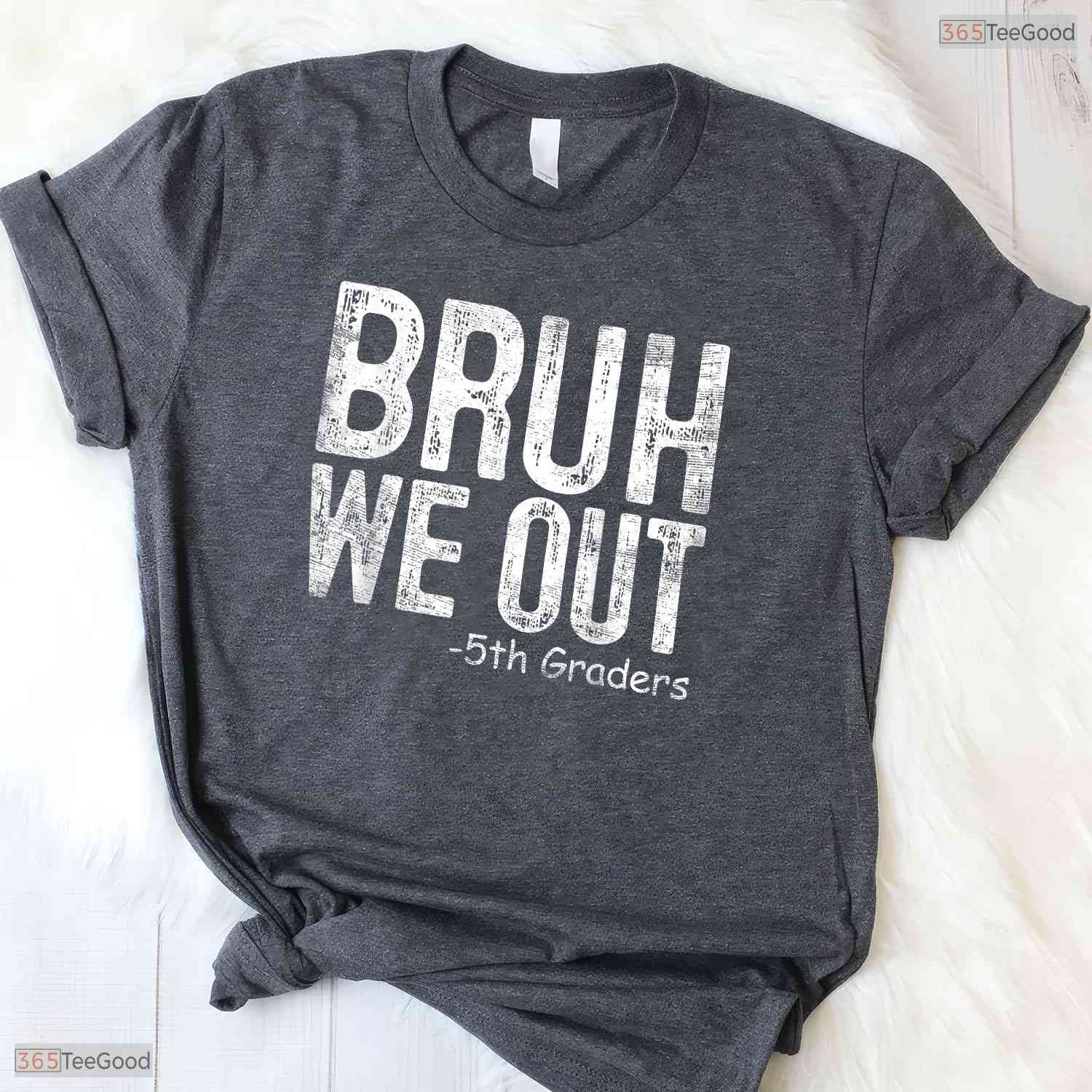 Trendy Bruh We Out 5th Graders Fifth Grade Graduation Class Of 2026 T-Shirt