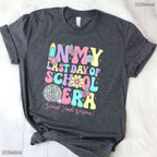 Retro Groovy In My Last Day Of School Era Second Grade Graduation Kids T-Shirt