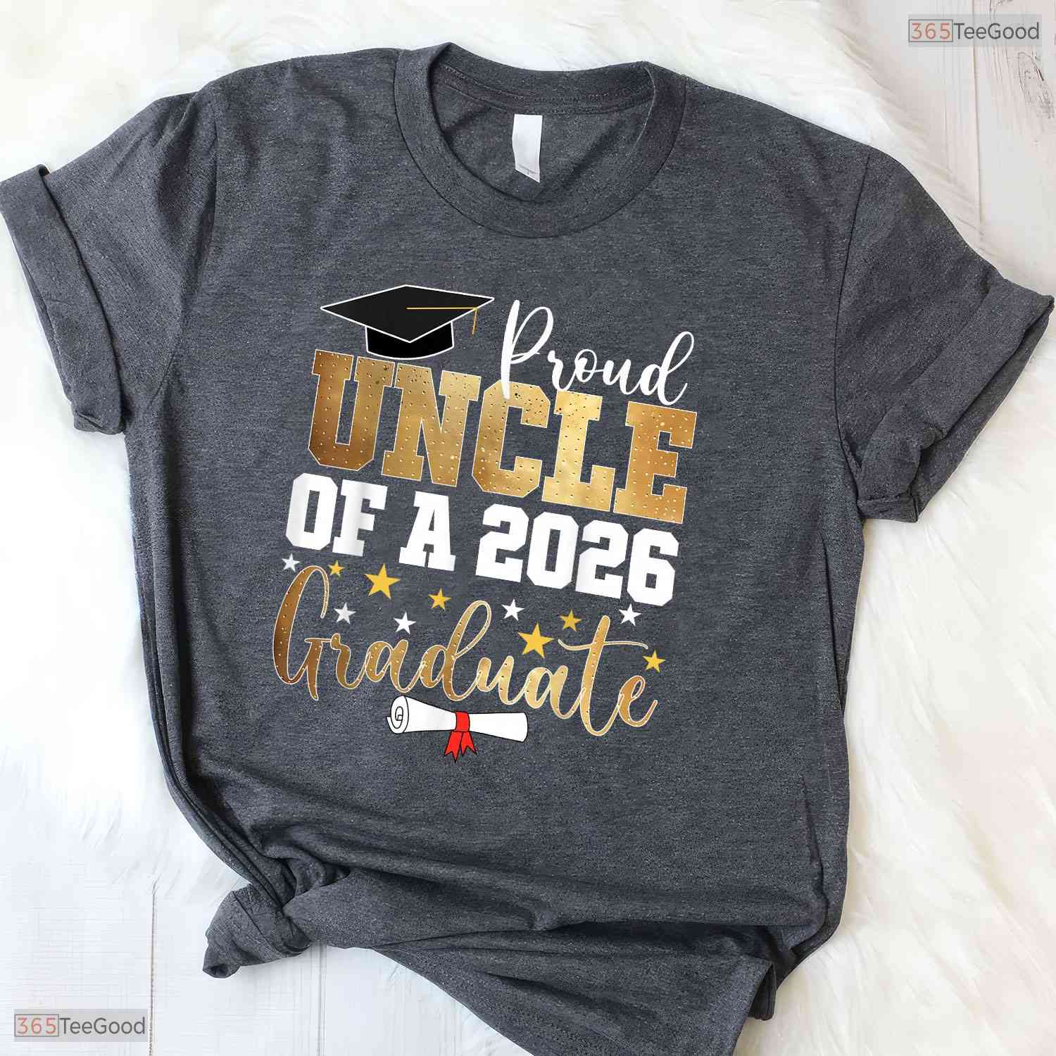 Loving Proud Uncle Of A 2026 Graduate Uncle Graduation 2026 Celebration T-Shirt