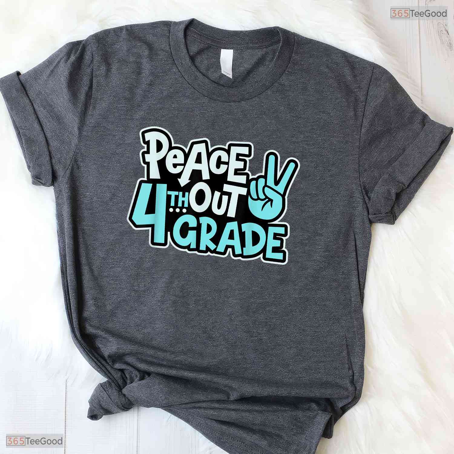 Peace Out 4th Grade Last Day Of School Fourth Grade Graduation Youth Kids T-Shirt